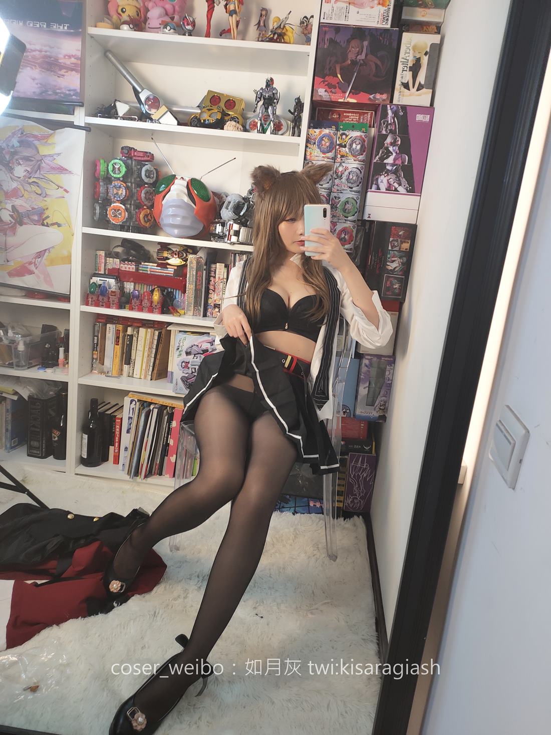 图片[13]-如月灰  – 天火[153P] – 速更版-美库