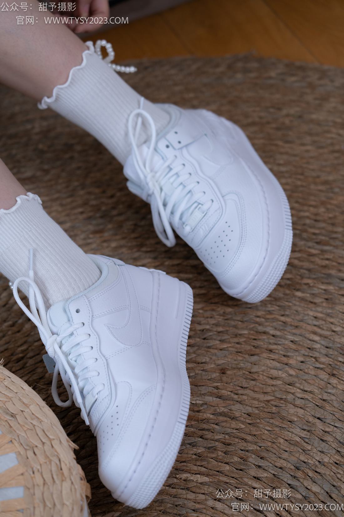 图片[29]-甜予摄影 NO.074 璇璇-板鞋、白棉袜[199P] – 速更版-美库