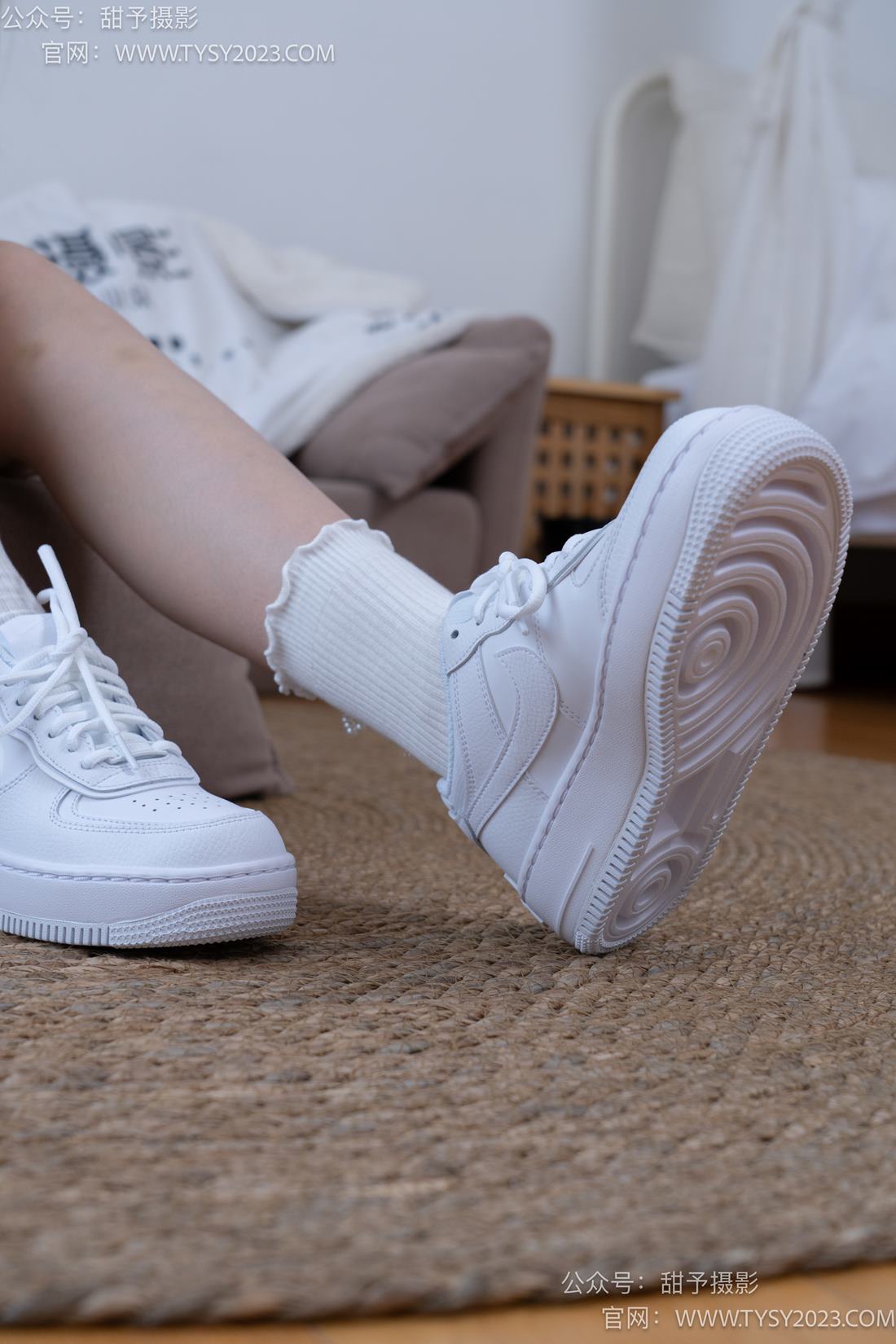 图片[68]-甜予摄影 NO.074 璇璇-板鞋、白棉袜[199P] – 速更版-美库