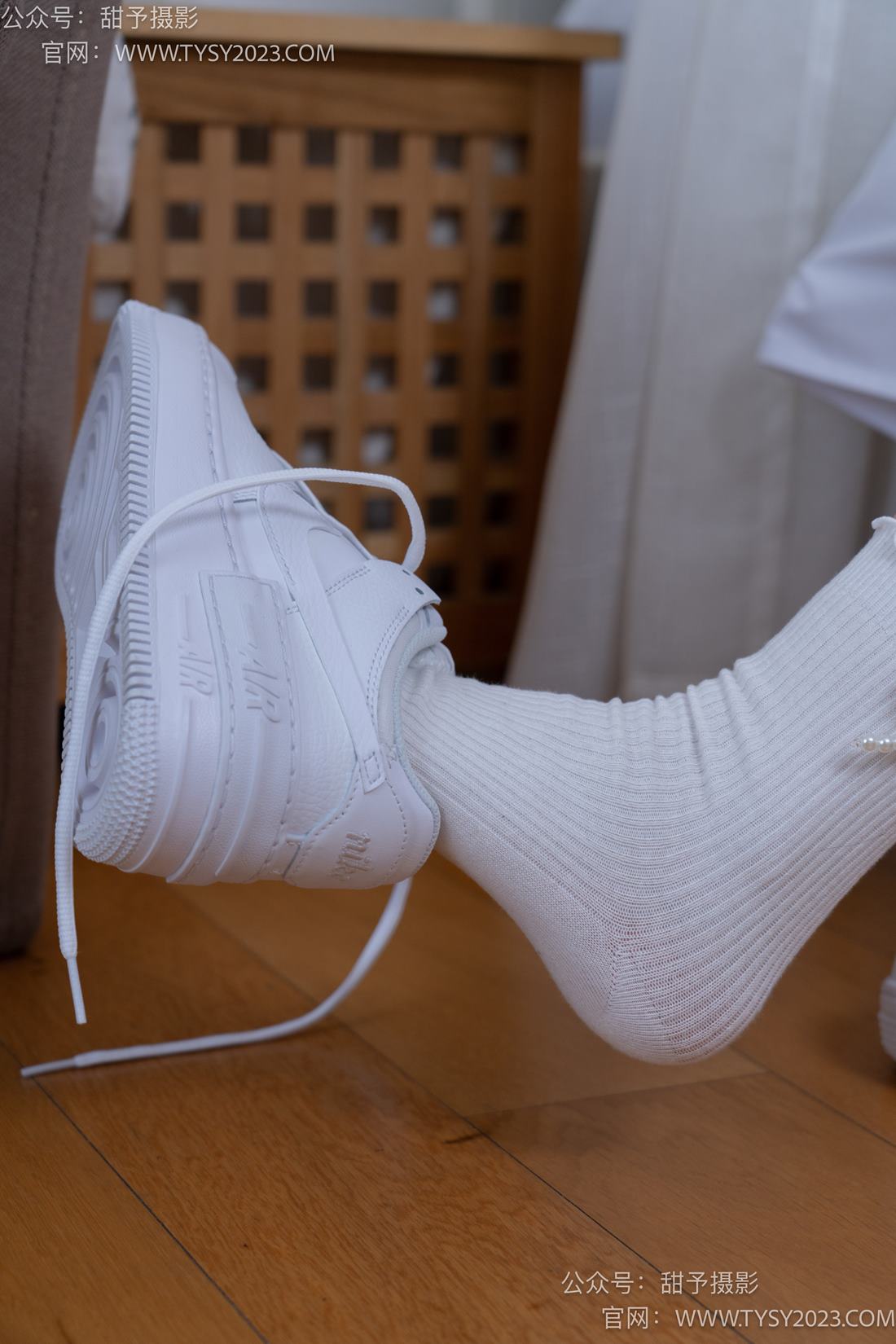 图片[96]-甜予摄影 NO.074 璇璇-板鞋、白棉袜[199P] – 速更版-美库