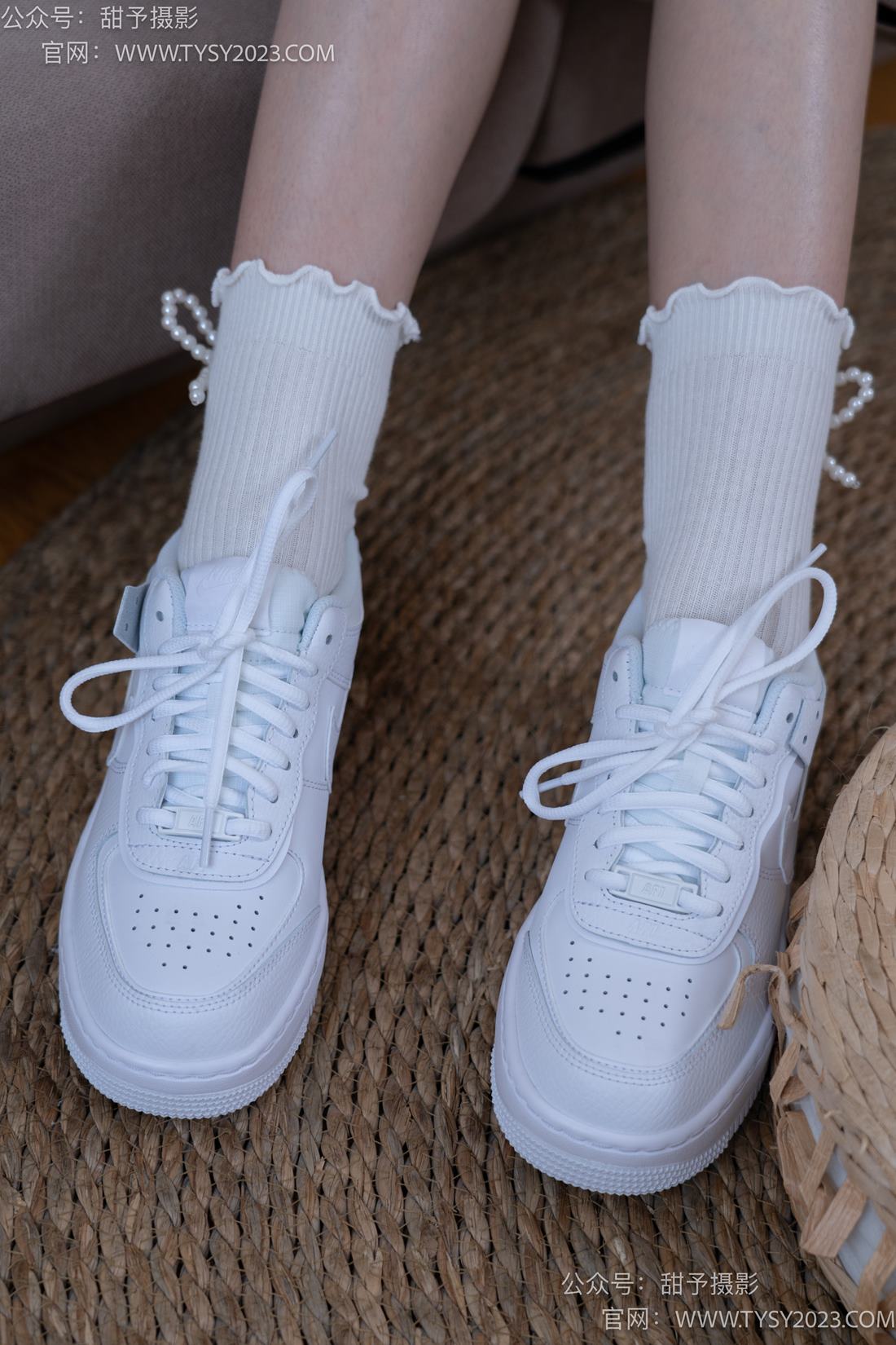 图片[196]-甜予摄影 NO.074 璇璇-板鞋、白棉袜[199P] – 速更版-美库