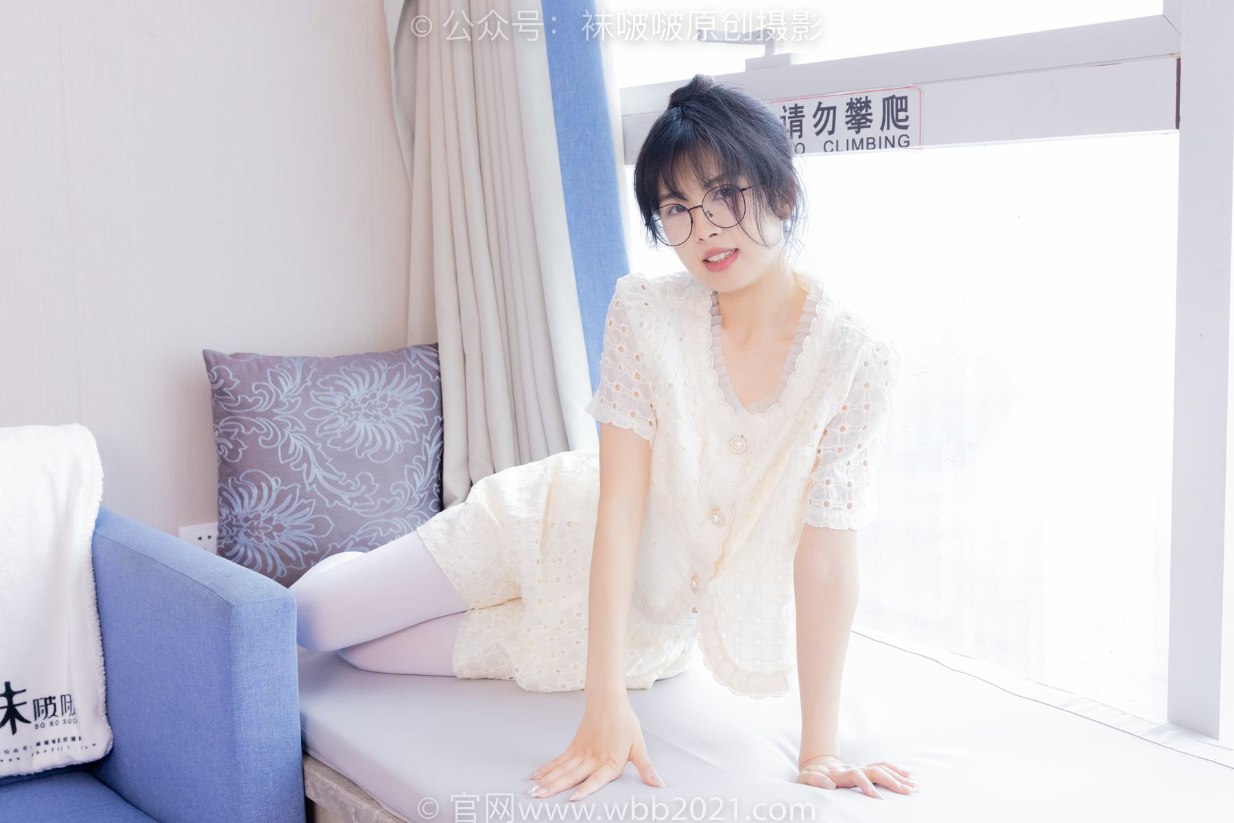 图片[96]-[BoBoSocks袜啵啵]NO.421 奶油-皮鞋、厚白丝、瑜伽动作时老头乐挠脚剧情[140P] – 速更版-美库