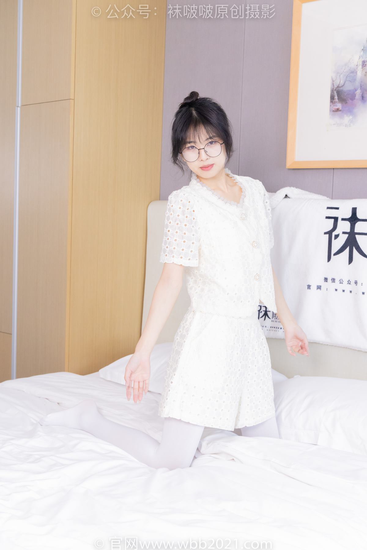 图片[107]-[BoBoSocks袜啵啵]NO.421 奶油-皮鞋、厚白丝、瑜伽动作时老头乐挠脚剧情[140P] – 速更版-美库