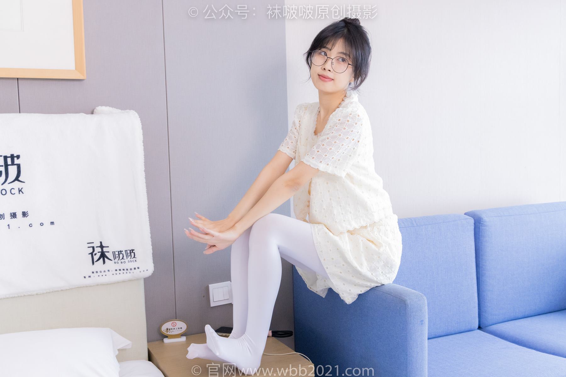 图片[137]-[BoBoSocks袜啵啵]NO.421 奶油-皮鞋、厚白丝、瑜伽动作时老头乐挠脚剧情[140P] – 速更版-美库