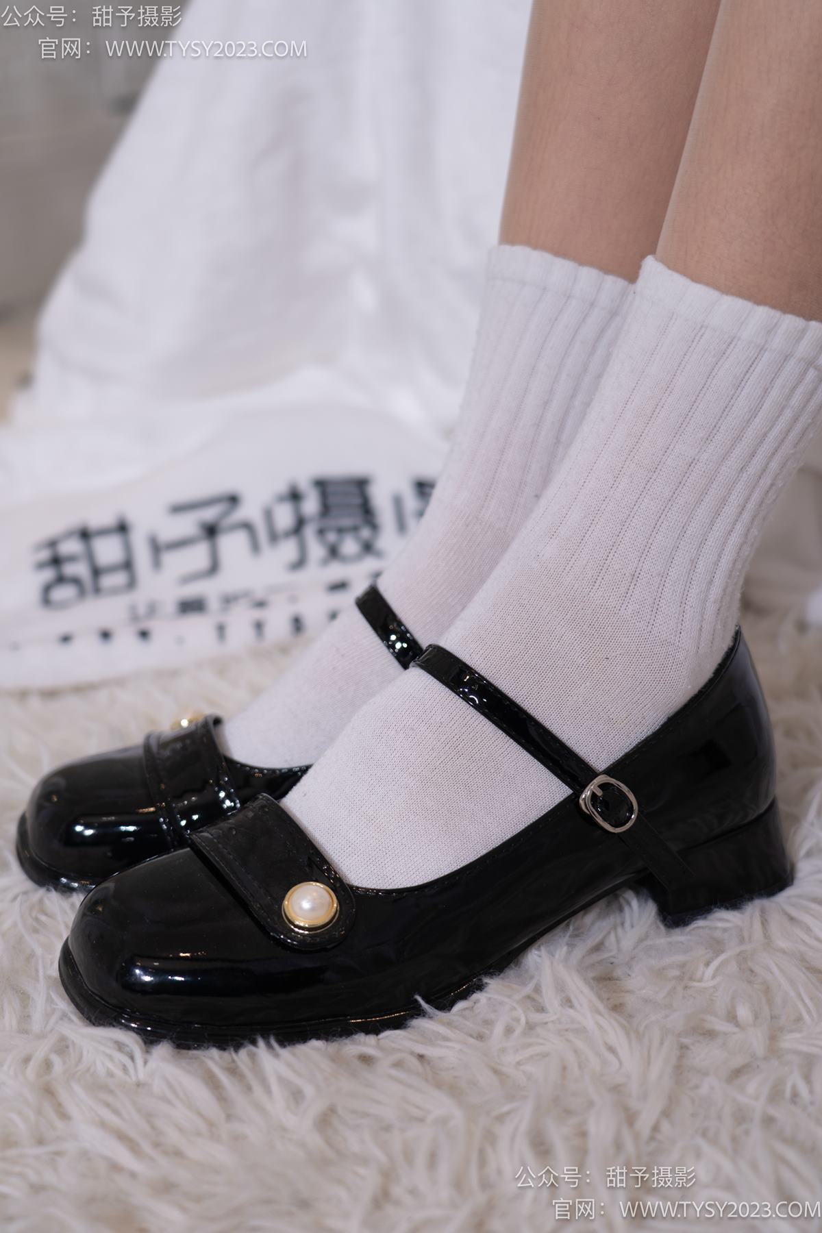 图片[31]-甜予摄影 NO.075 小桃-皮鞋、白棉袜、肉丝（脚尖加固款）[129P] – 速更版-美库