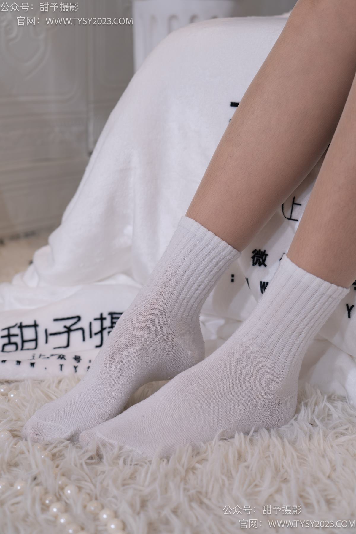 图片[103]-甜予摄影 NO.075 小桃-皮鞋、白棉袜、肉丝（脚尖加固款）[129P] – 速更版-美库