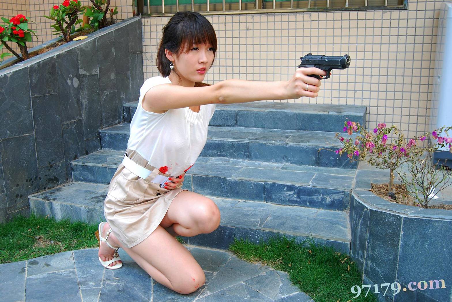 图片[25]-97179 NO.001-茶茶-枪战[98P] – 速更版-美库