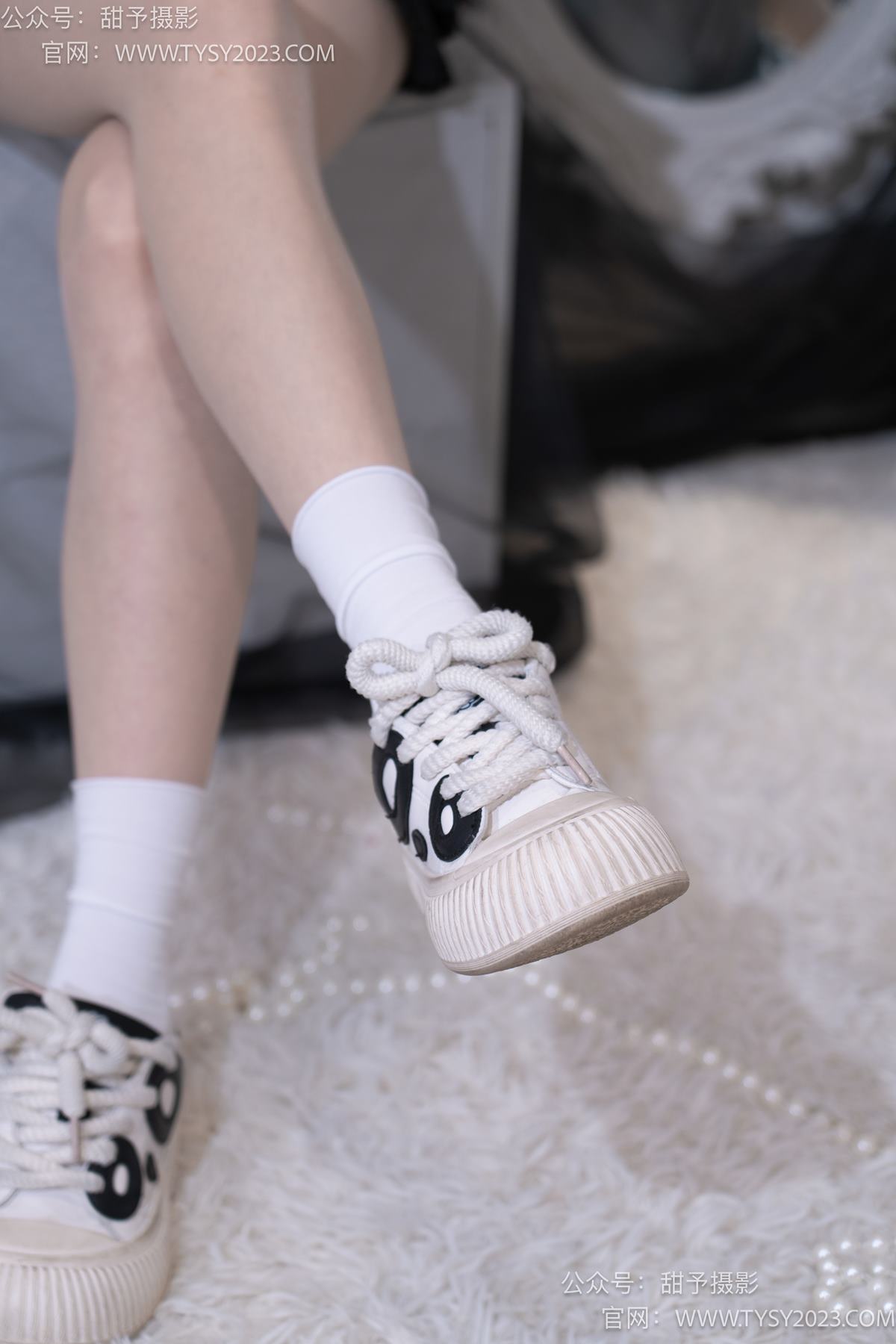 图片[29]-甜予摄影 NO.076 小狸-帆布鞋、白棉袜、肉丝（脚尖加固款）[126P] – 速更版-美库