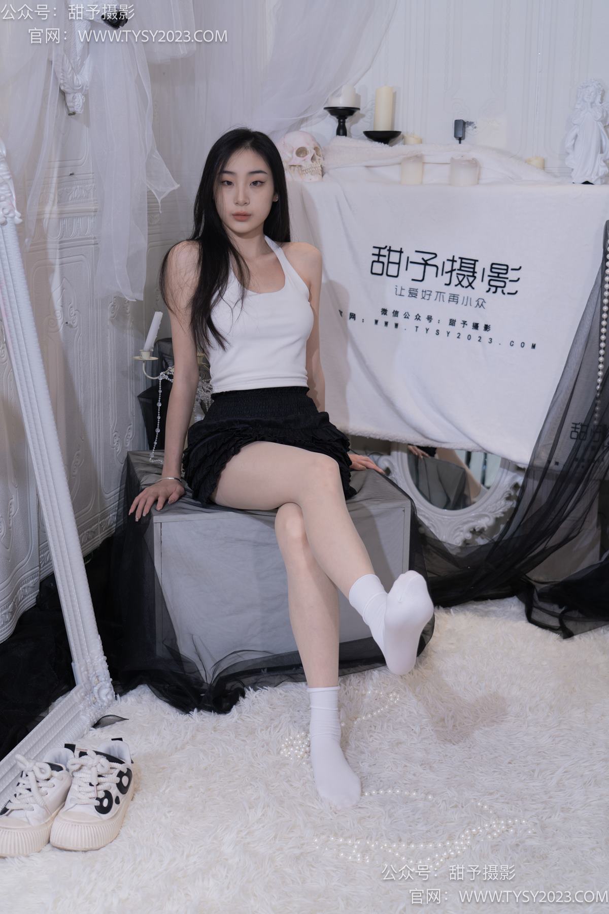 图片[57]-甜予摄影 NO.076 小狸-帆布鞋、白棉袜、肉丝（脚尖加固款）[126P] – 速更版-美库