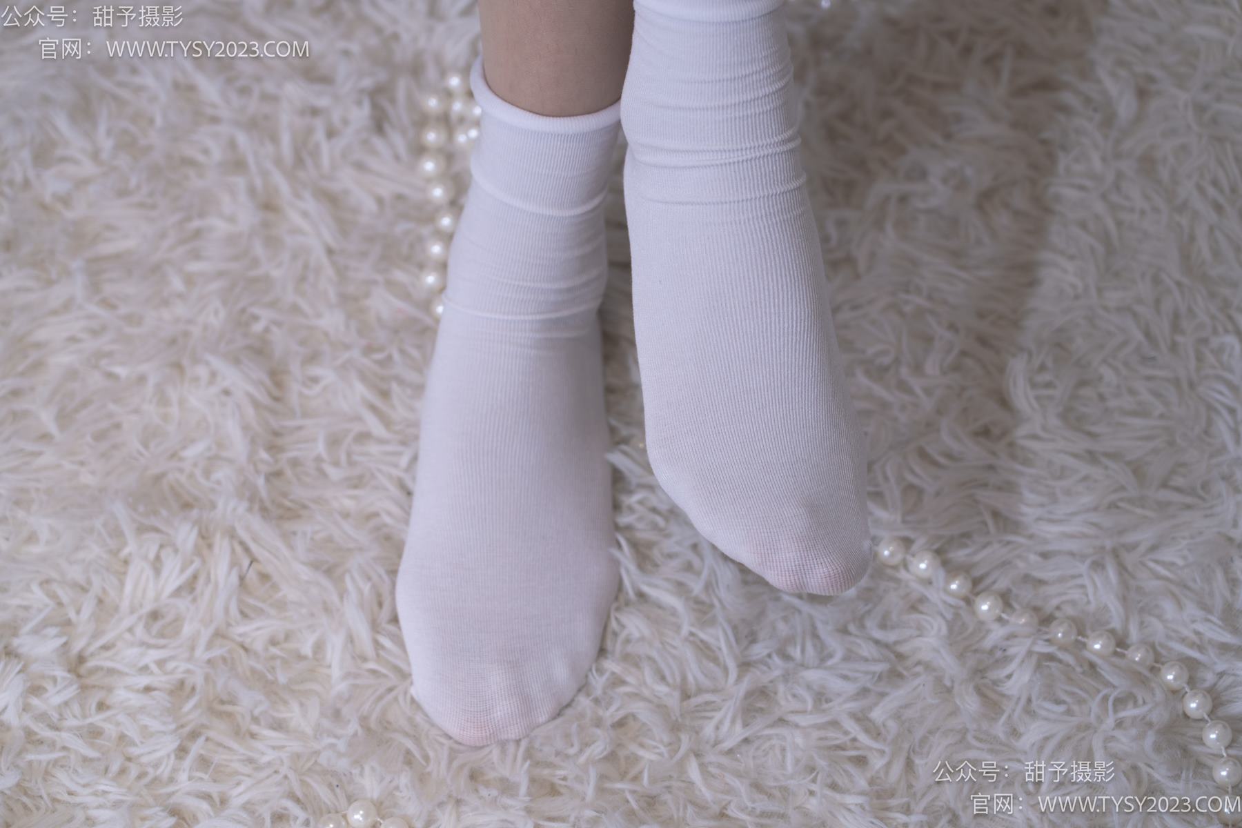 图片[62]-甜予摄影 NO.076 小狸-帆布鞋、白棉袜、肉丝（脚尖加固款）[126P] – 速更版-美库