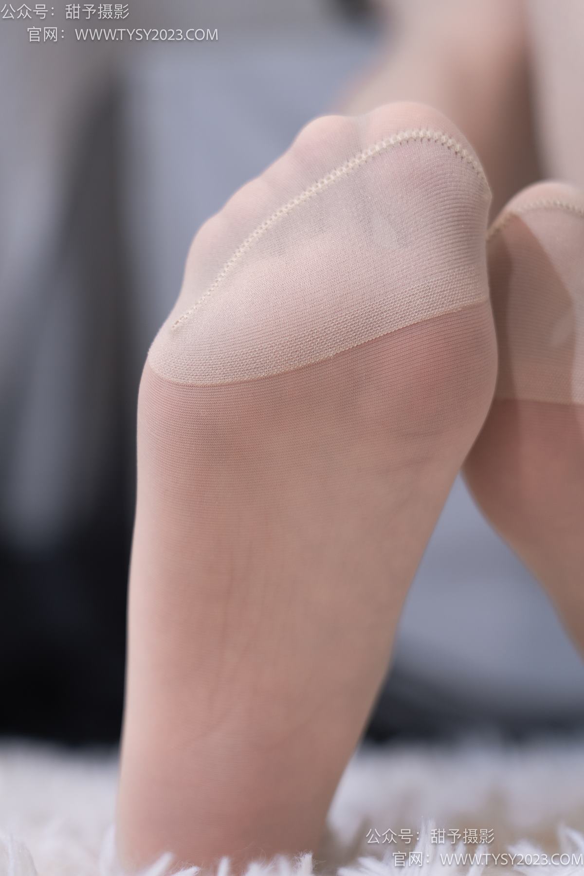 图片[124]-甜予摄影 NO.076 小狸-帆布鞋、白棉袜、肉丝（脚尖加固款）[126P] – 速更版-美库