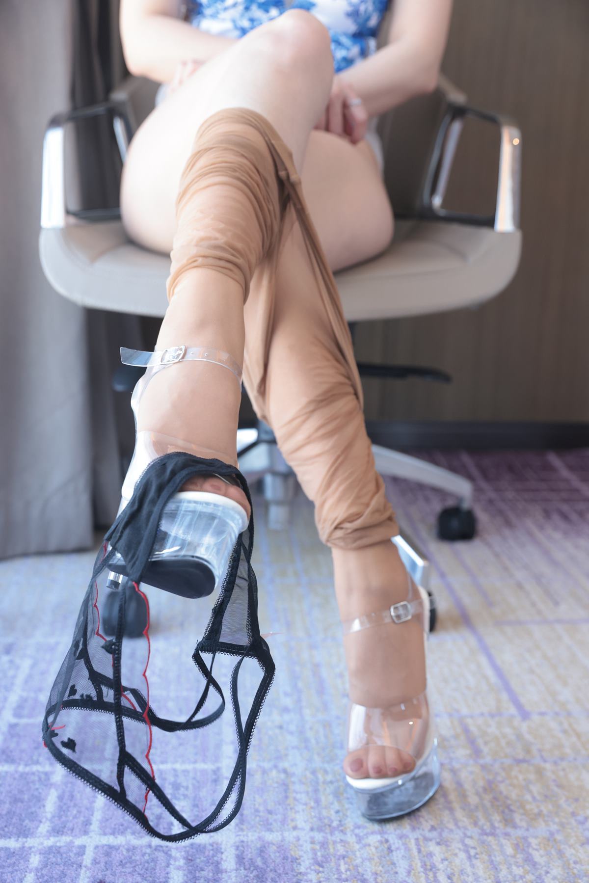 图片[24]-小女巫露娜  – 青花瓷旗袍[79P] – 速更版-美库