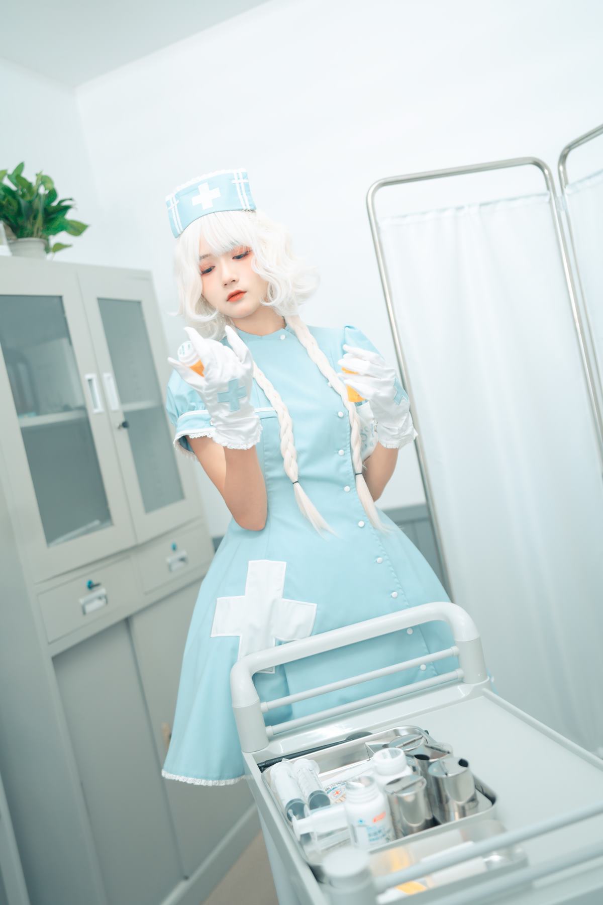 图片[24]-人气Coser@兔子Zzz不吃胡萝卜 甜蜜疗愈 [31P] – 速更版-美库