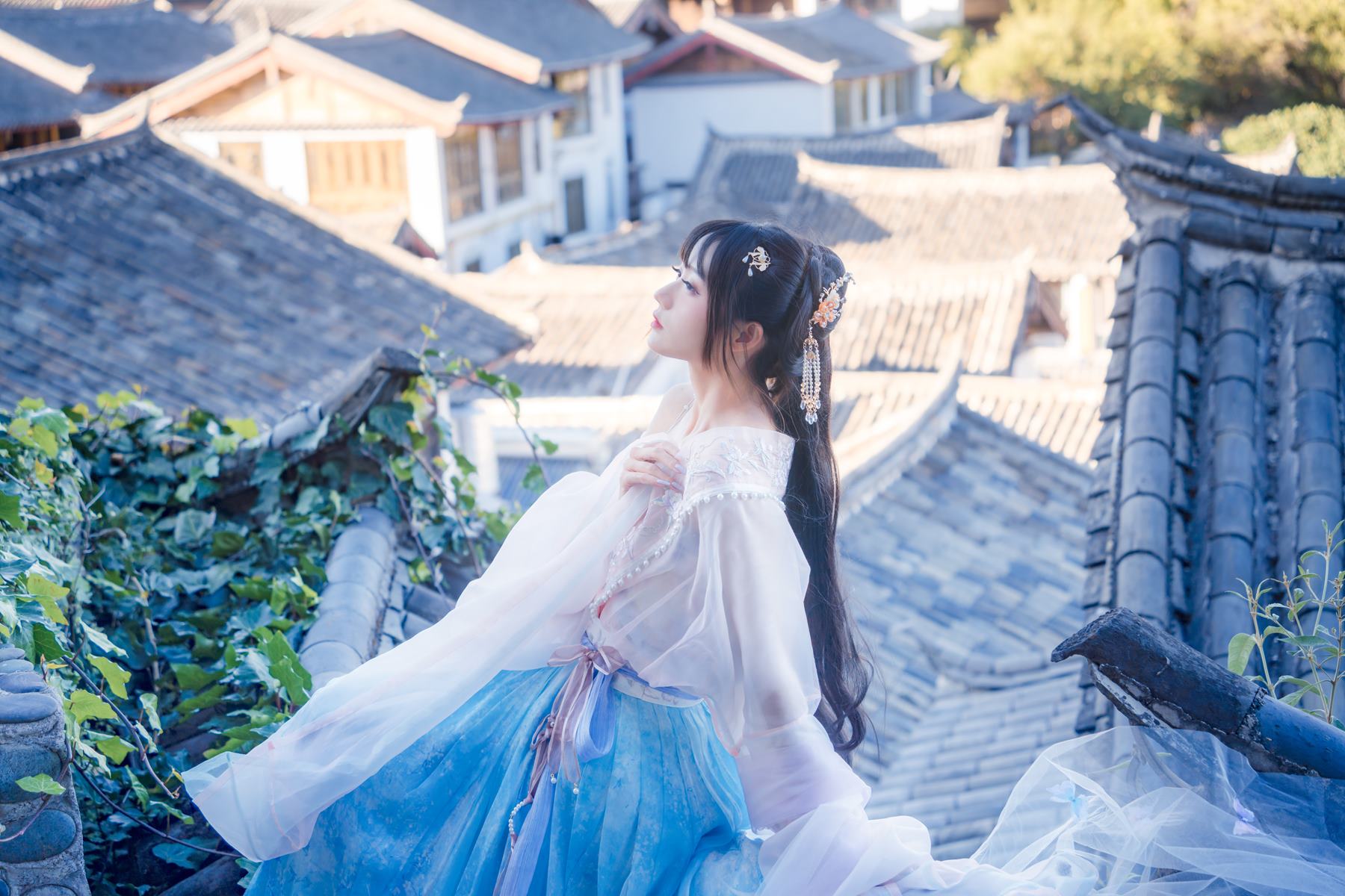 图片[18]-人气Coser@兔子Zzz不吃胡萝卜 丽江屋顶 [22P] – 速更版-美库