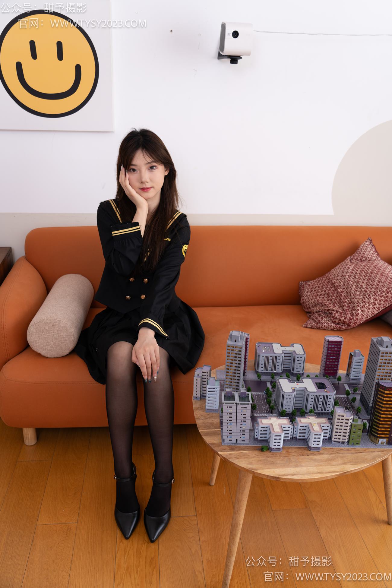 图片[14]-甜予摄影 NO.077 璇璇-JK制服、凉爽高跟鞋、嘿丝（脚尖透明款）、小人国剧情[128P] – 速更版-美库