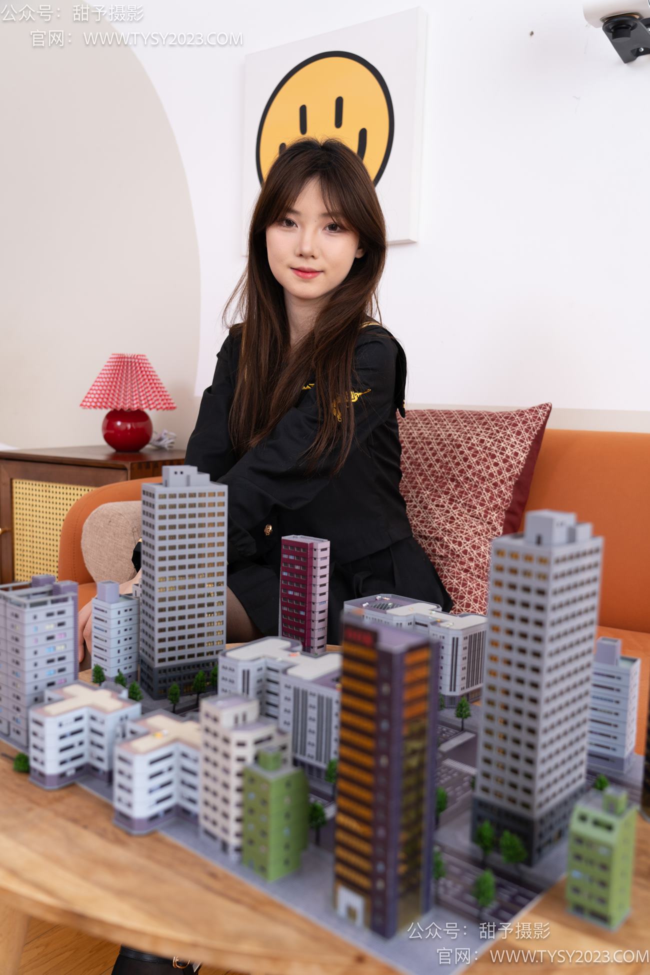 图片[25]-甜予摄影 NO.077 璇璇-JK制服、凉爽高跟鞋、嘿丝（脚尖透明款）、小人国剧情[128P] – 速更版-美库