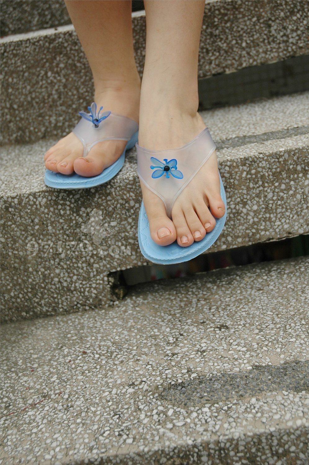 图片[25]-97179 NO.011-黛米恩 气质祼足[73P] – 速更版-美库