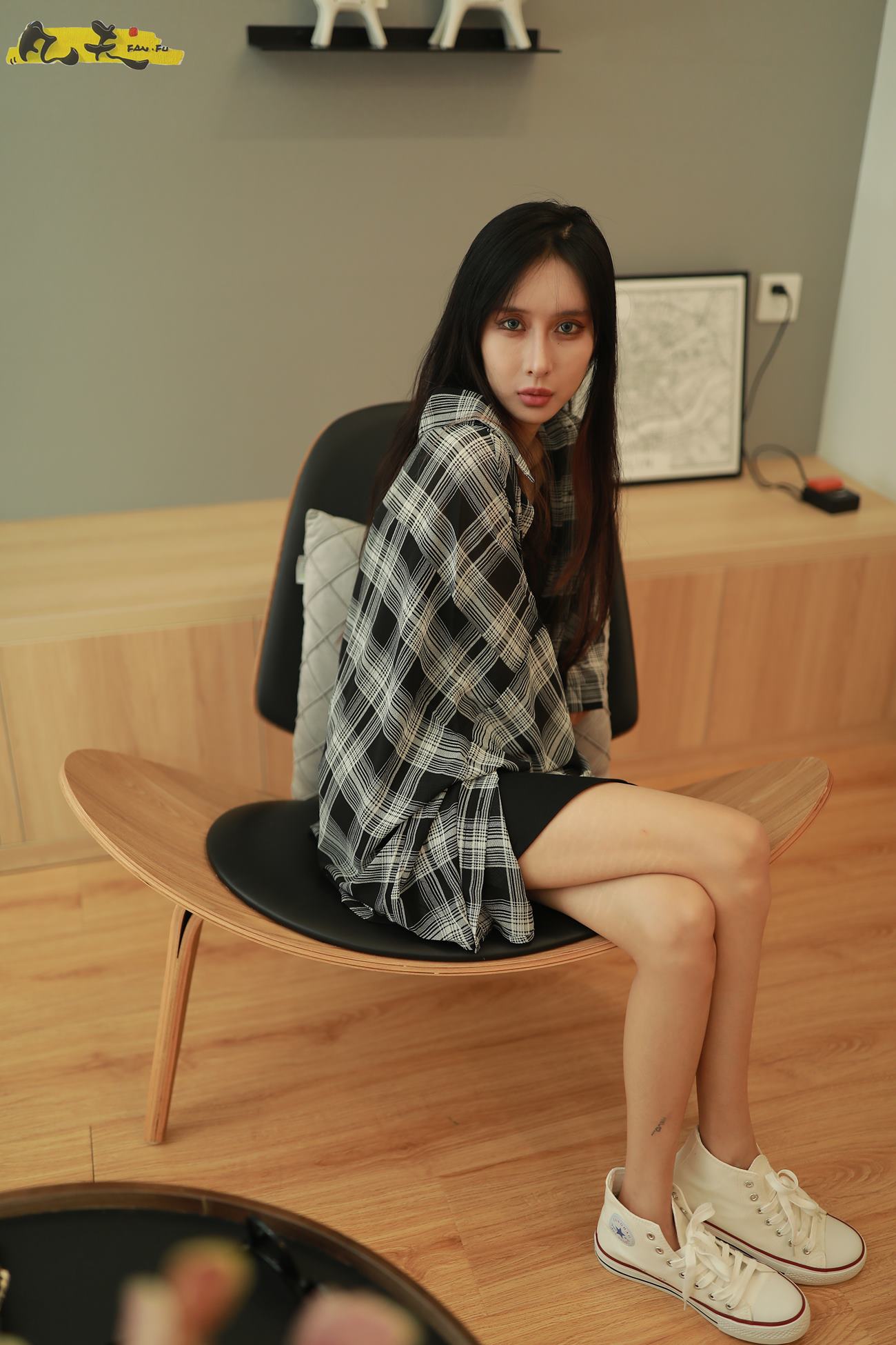 图片[22]-凡夫摄影 NO.0009 – 依茜 高帮帆布鞋黑色棉袜[243P] – 速更版-美库