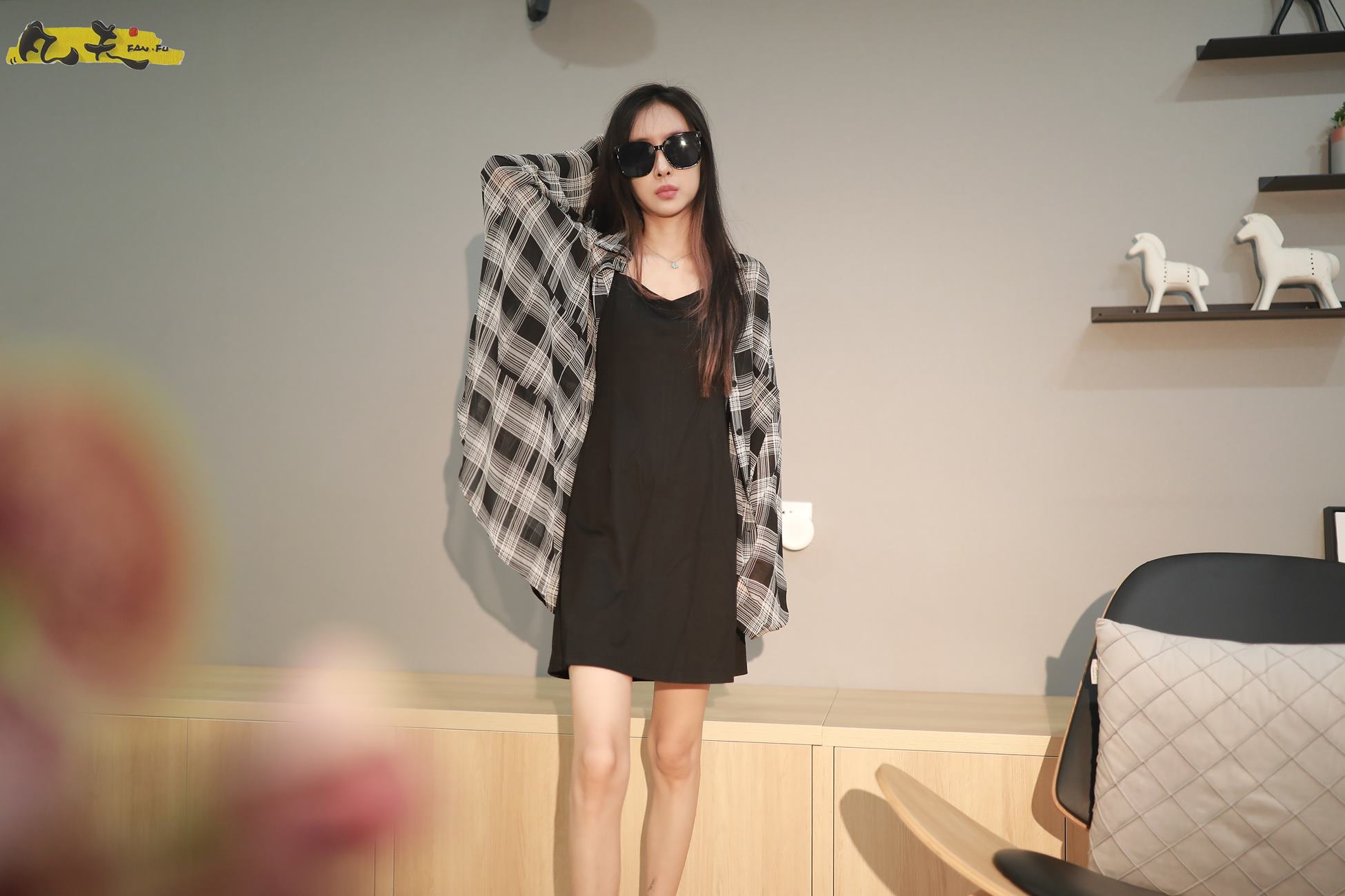 图片[47]-凡夫摄影 NO.0009 – 依茜 高帮帆布鞋黑色棉袜[243P] – 速更版-美库