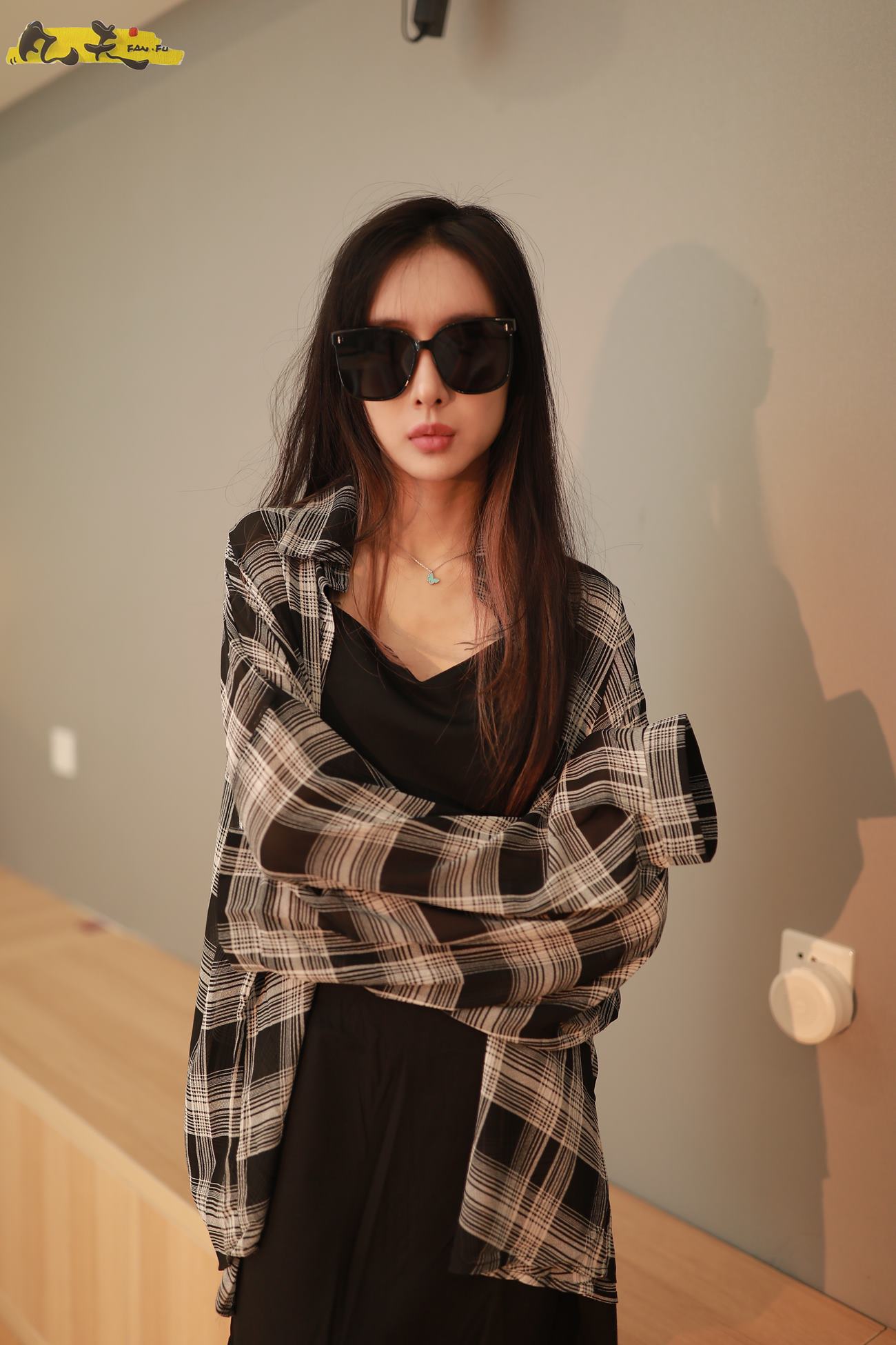 图片[48]-凡夫摄影 NO.0009 – 依茜 高帮帆布鞋黑色棉袜[243P] – 速更版-美库