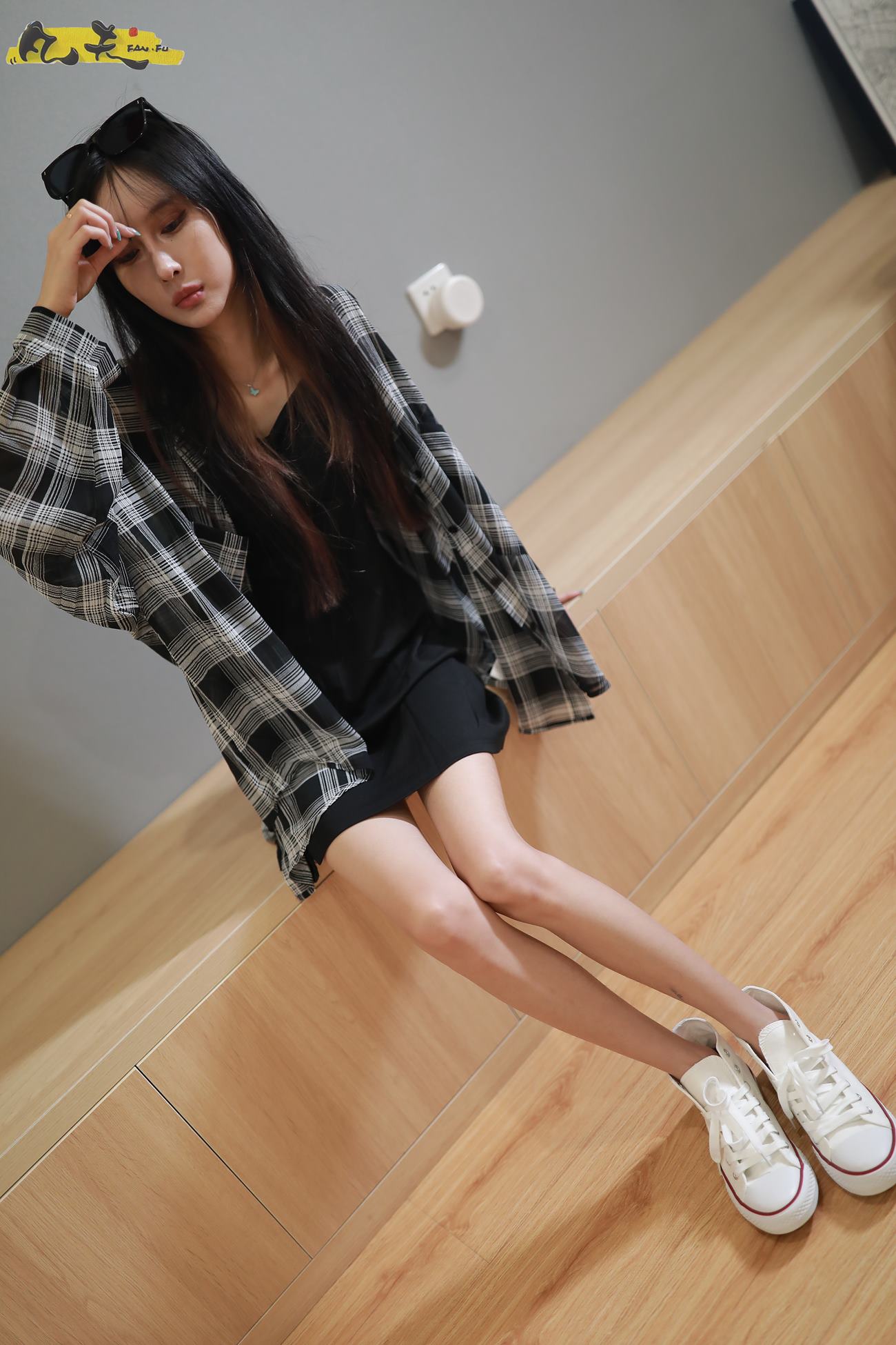 图片[72]-凡夫摄影 NO.0009 – 依茜 高帮帆布鞋黑色棉袜[243P] – 速更版-美库