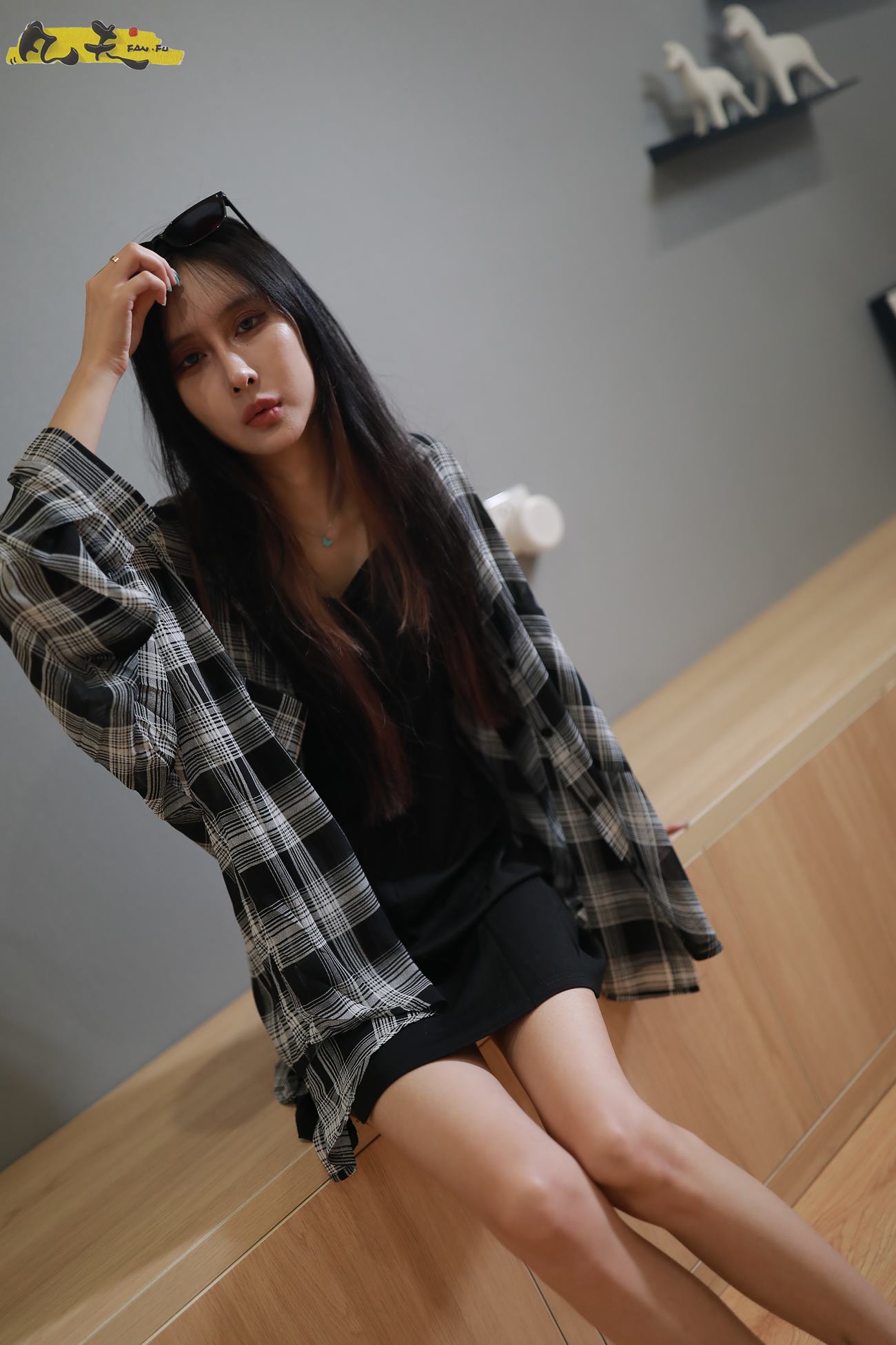 图片[75]-凡夫摄影 NO.0009 – 依茜 高帮帆布鞋黑色棉袜[243P] – 速更版-美库