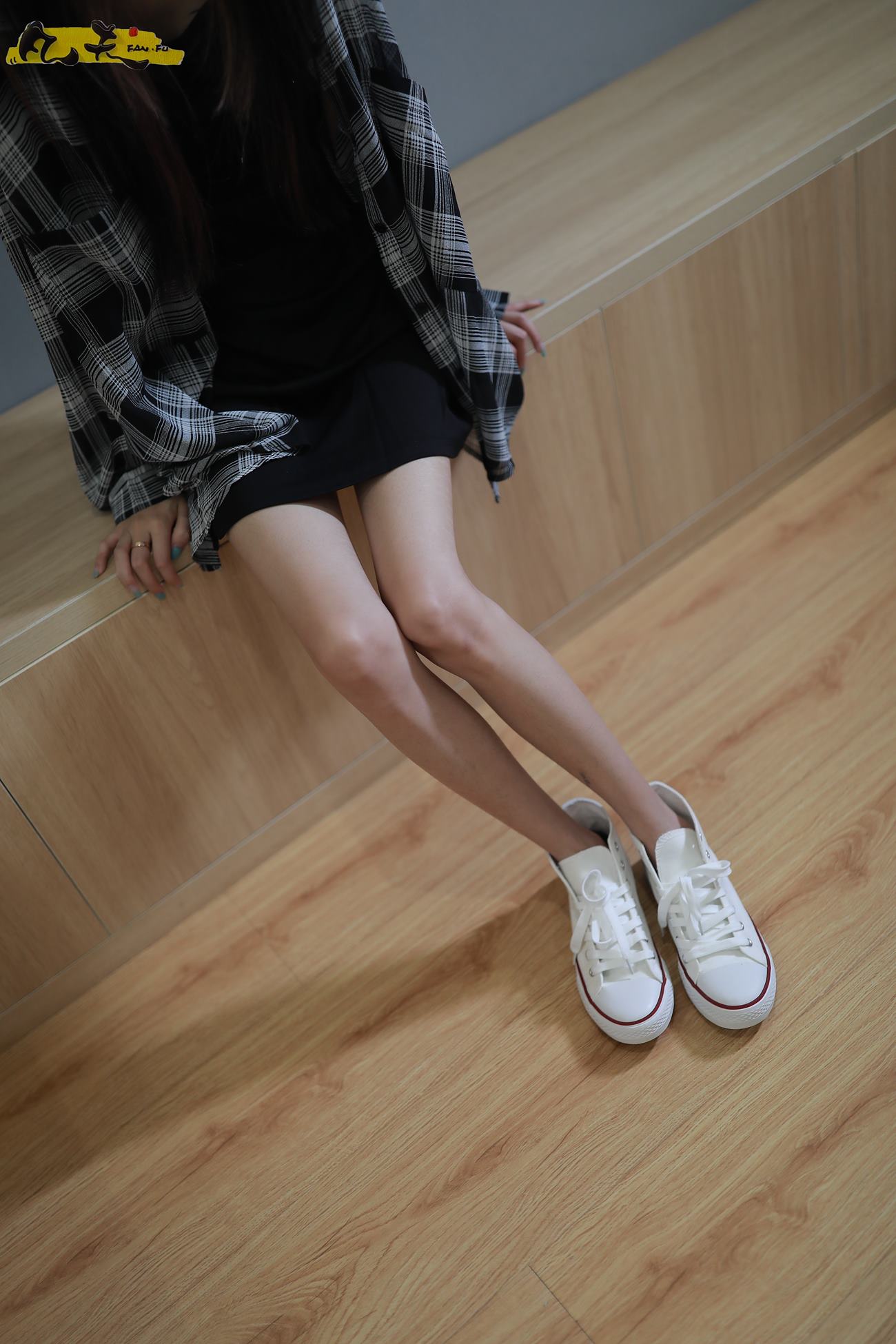 图片[77]-凡夫摄影 NO.0009 – 依茜 高帮帆布鞋黑色棉袜[243P] – 速更版-美库