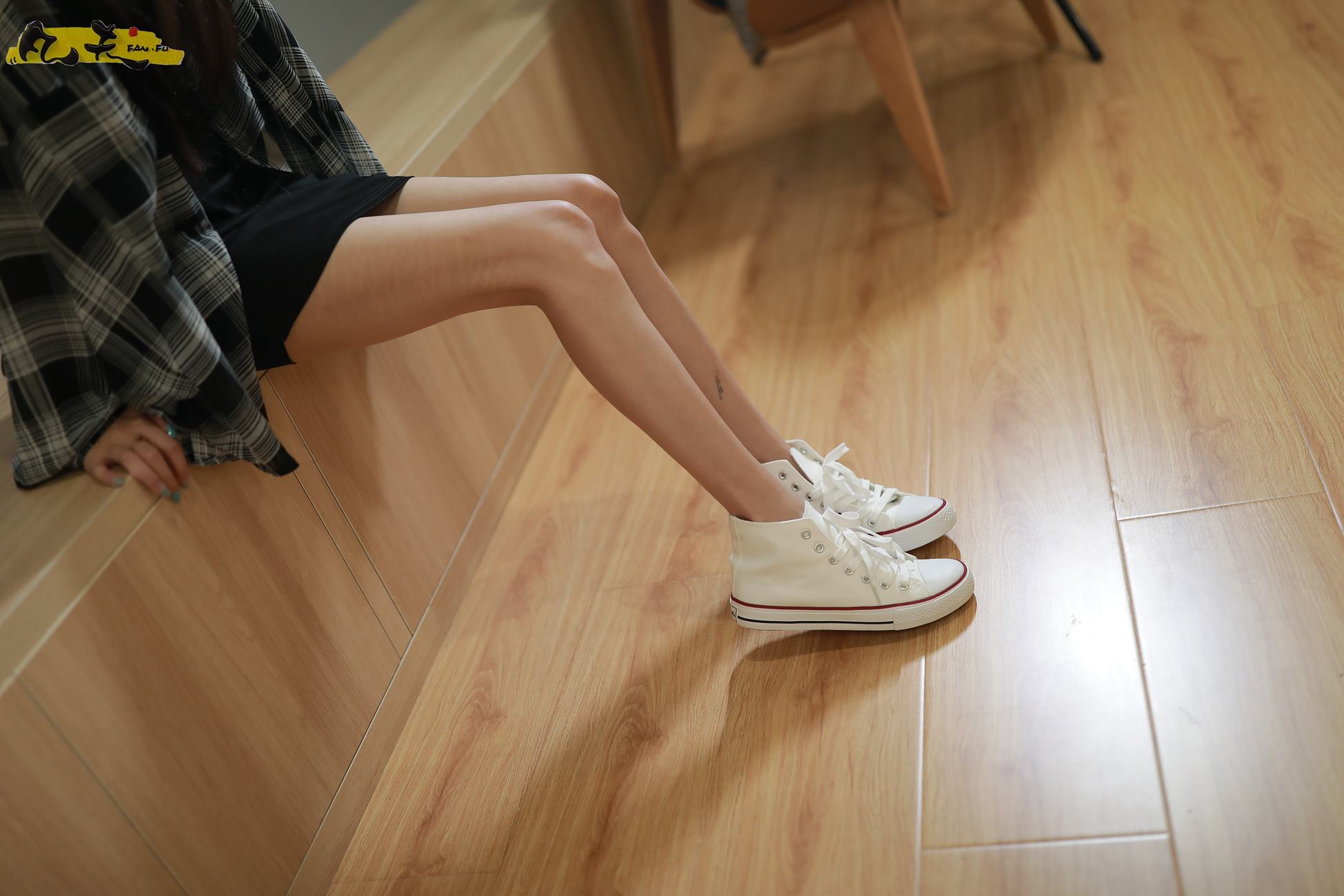 图片[81]-凡夫摄影 NO.0009 – 依茜 高帮帆布鞋黑色棉袜[243P] – 速更版-美库