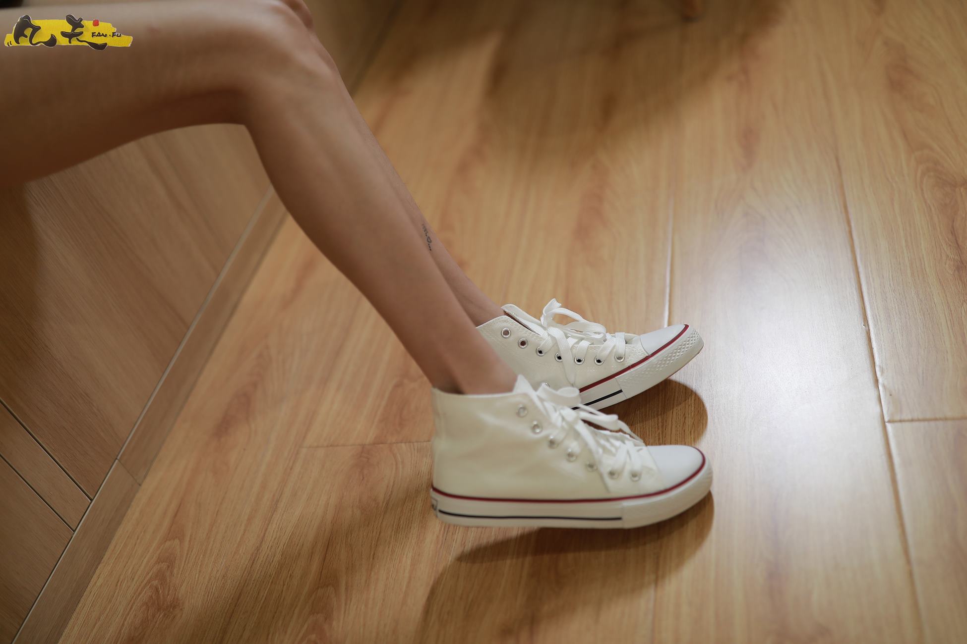 图片[83]-凡夫摄影 NO.0009 – 依茜 高帮帆布鞋黑色棉袜[243P] – 速更版-美库