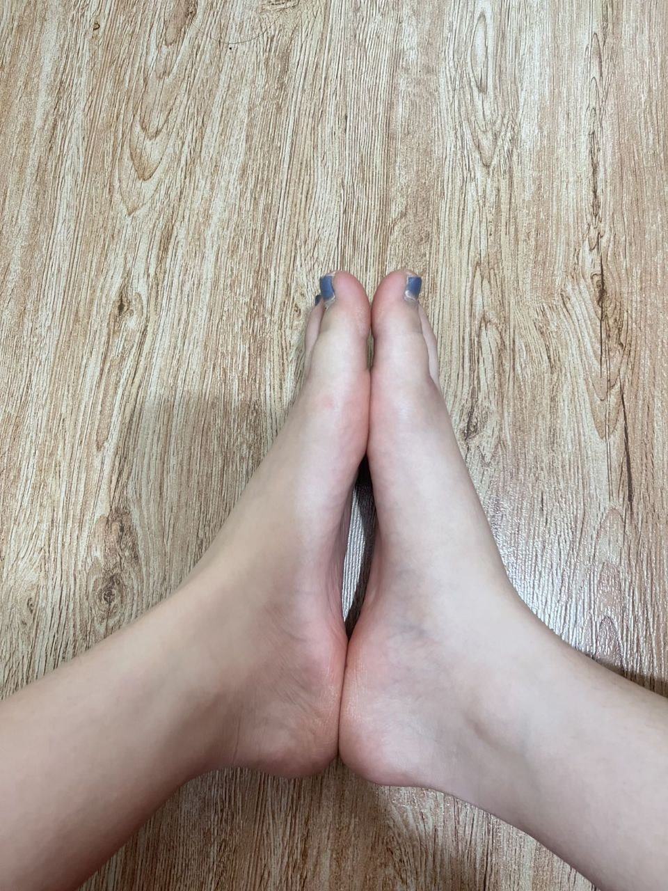 图片[11]-脚模面试脸足同框套路系列-042-165 110 38 新疆妹字[11P] – 速更版-美库