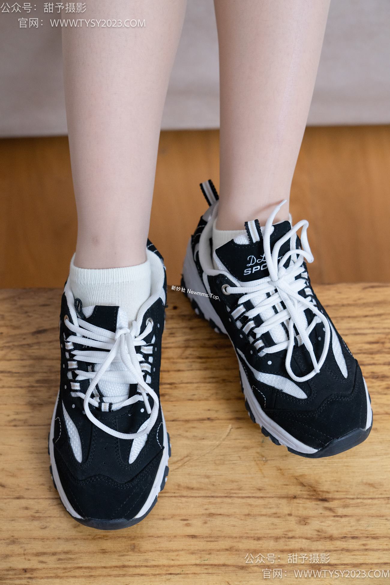 图片[16]-甜予摄影 NO.079期：小云-运动鞋、白棉袜、肉丝（脚尖加固款）[139P] – 速更版-美库
