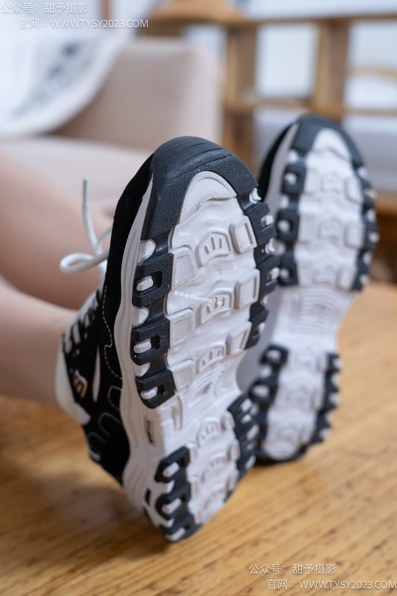 图片[33]-甜予摄影 NO.079期：小云-运动鞋、白棉袜、肉丝（脚尖加固款）[139P] – 速更版-美库