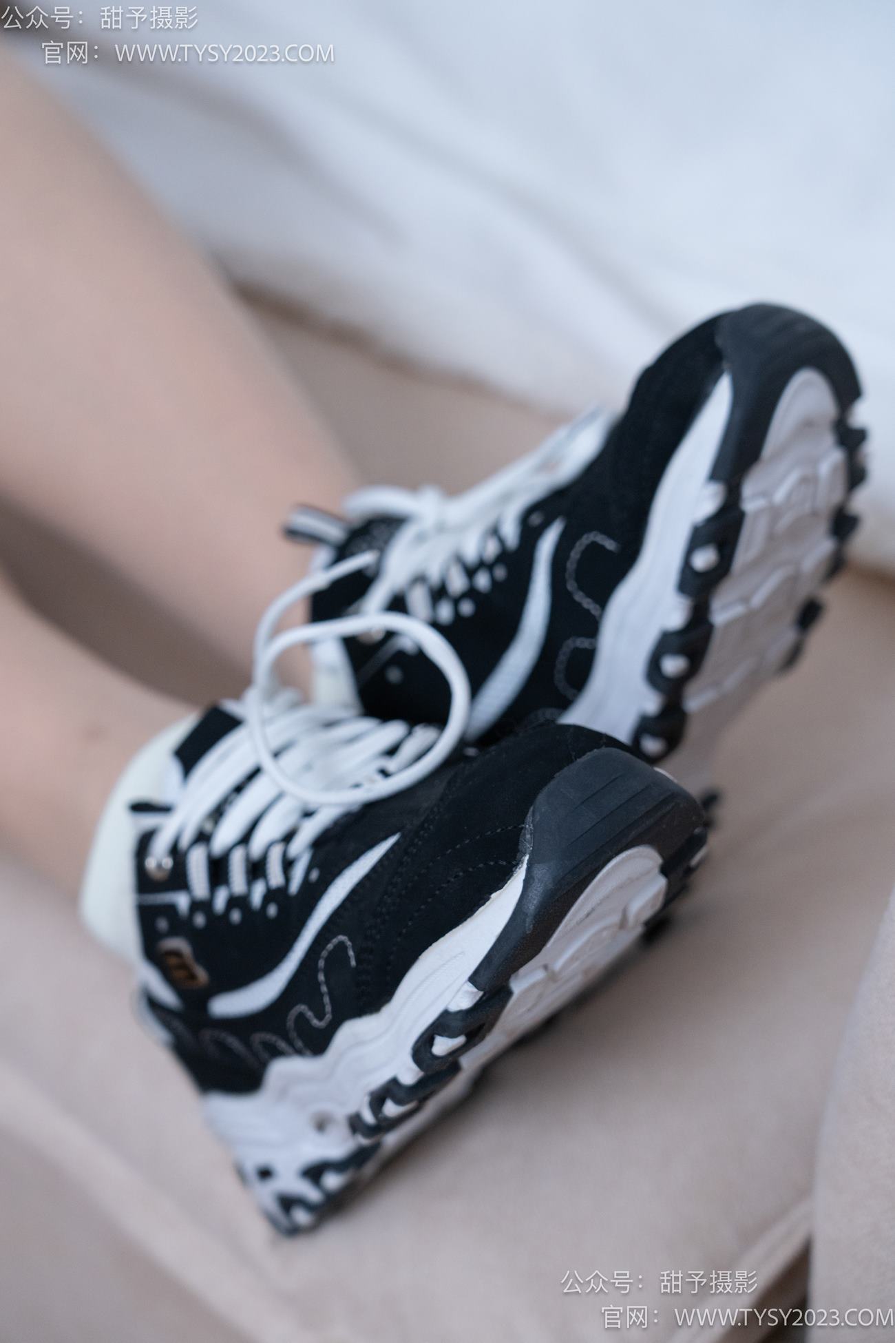 图片[41]-甜予摄影 NO.079期：小云-运动鞋、白棉袜、肉丝（脚尖加固款）[139P] – 速更版-美库