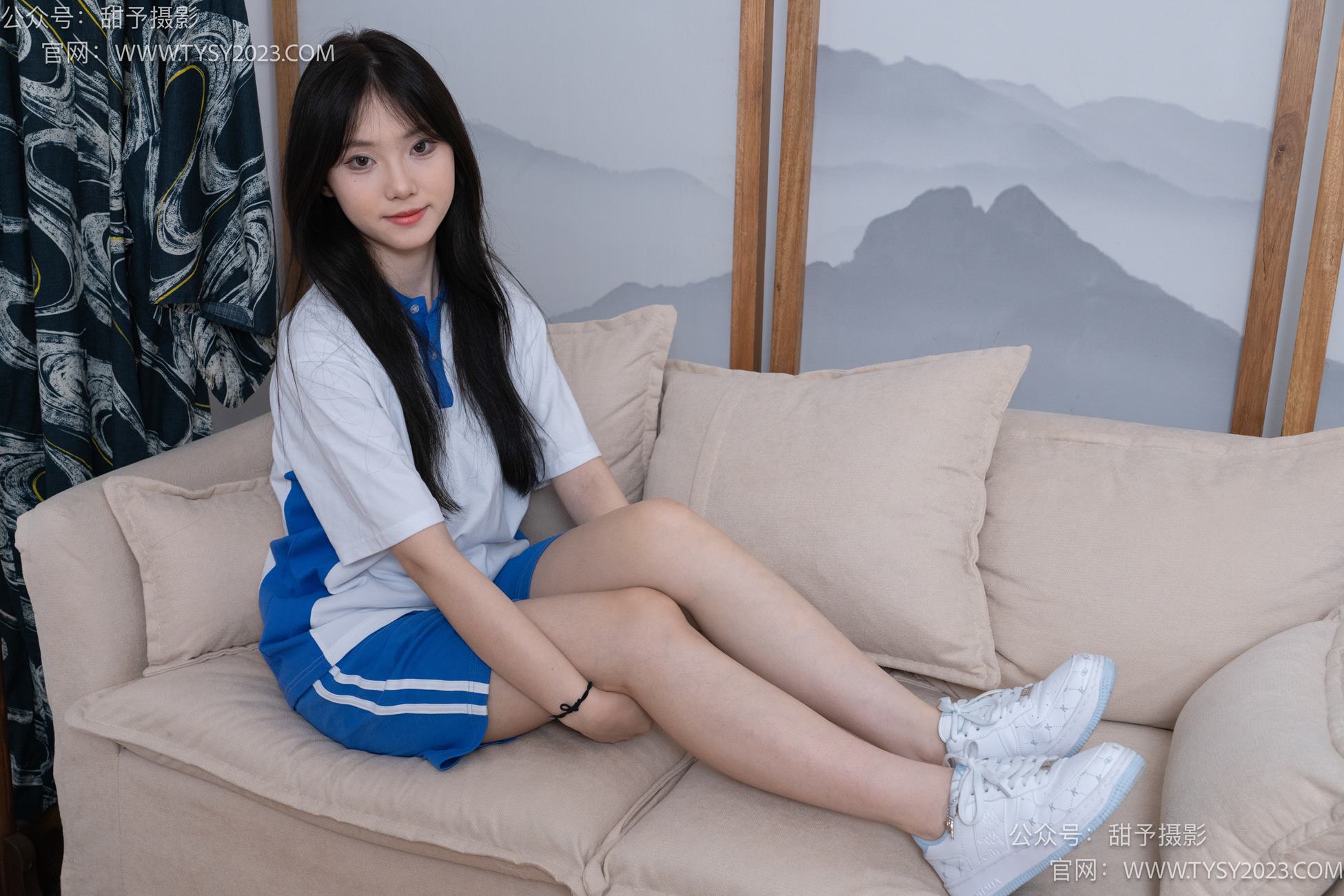 图片[32]-甜予摄影 NO.080期：璇璇-校服、板鞋、裸足、光脚踩小西红柿葡萄的剧情[134P] – 速更版-美库