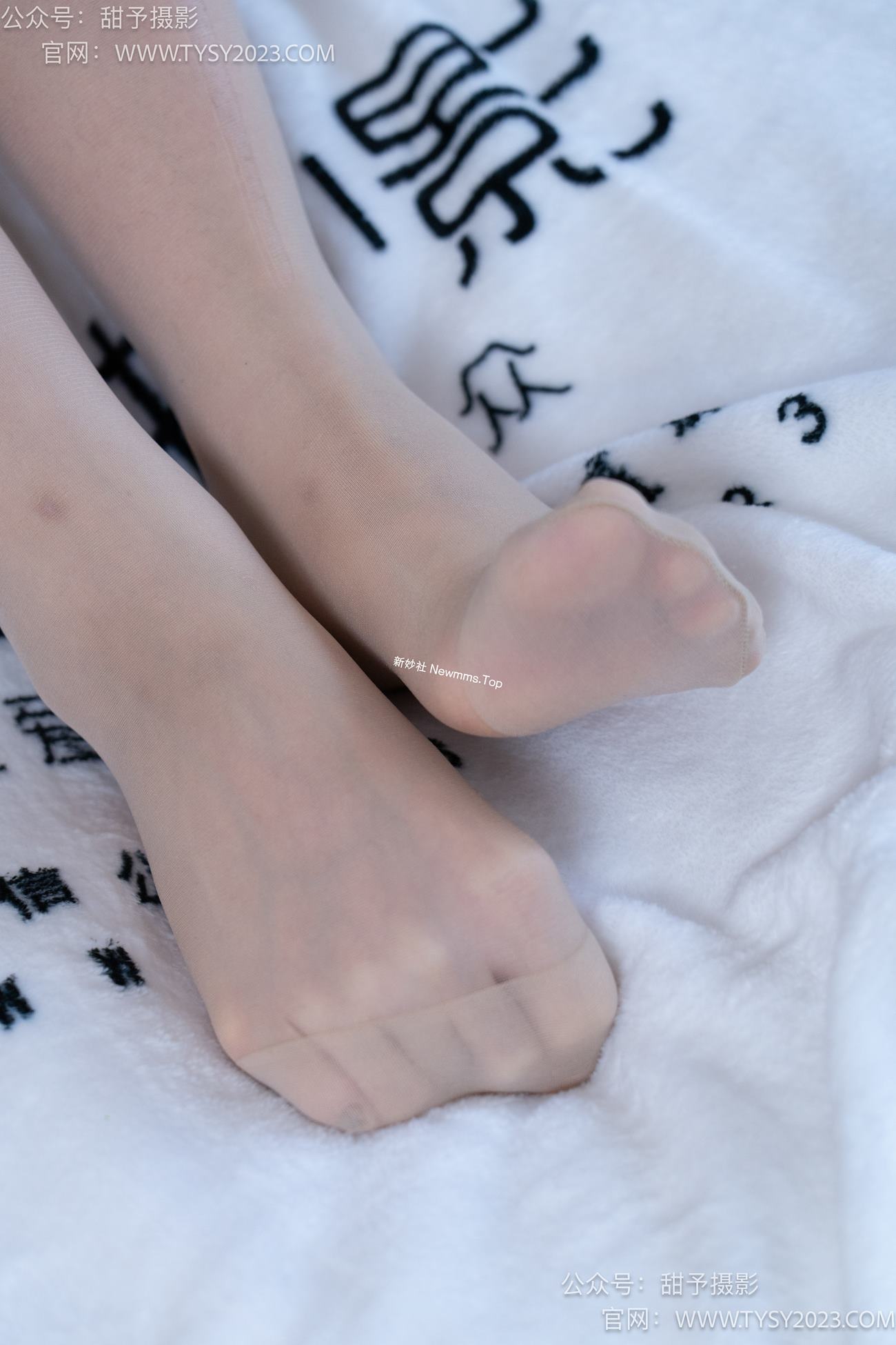 图片[112]-甜予摄影 NO.079期：小云-运动鞋、白棉袜、肉丝（脚尖加固款）[139P] – 速更版-美库