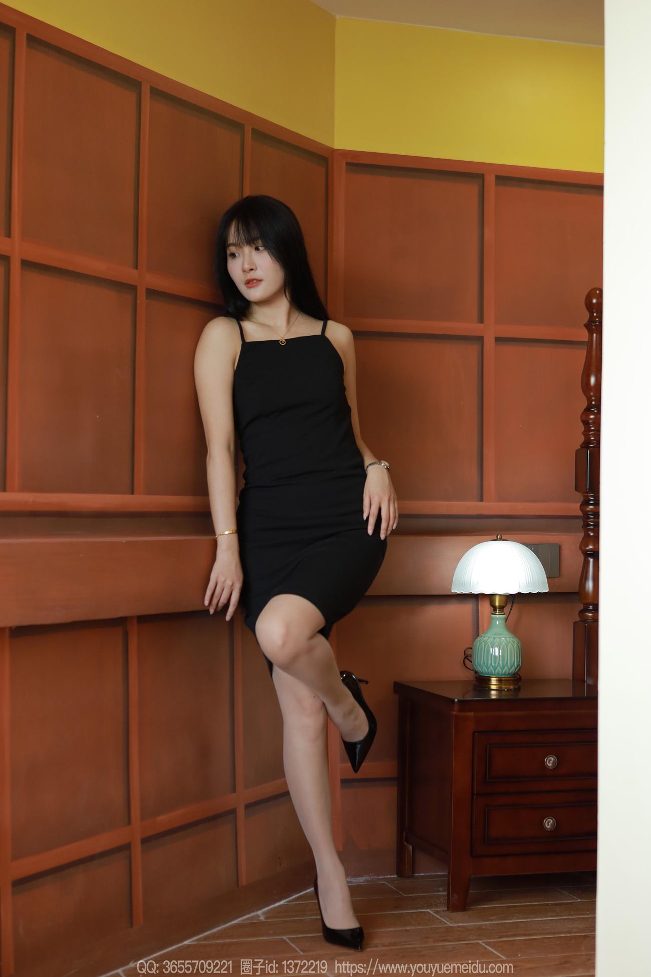 图片[35]-[IESS异思趣向] 2024.09.22 丝享家1852：婉萍《黑色礼裙（上）》[90P] – 速更版-美库