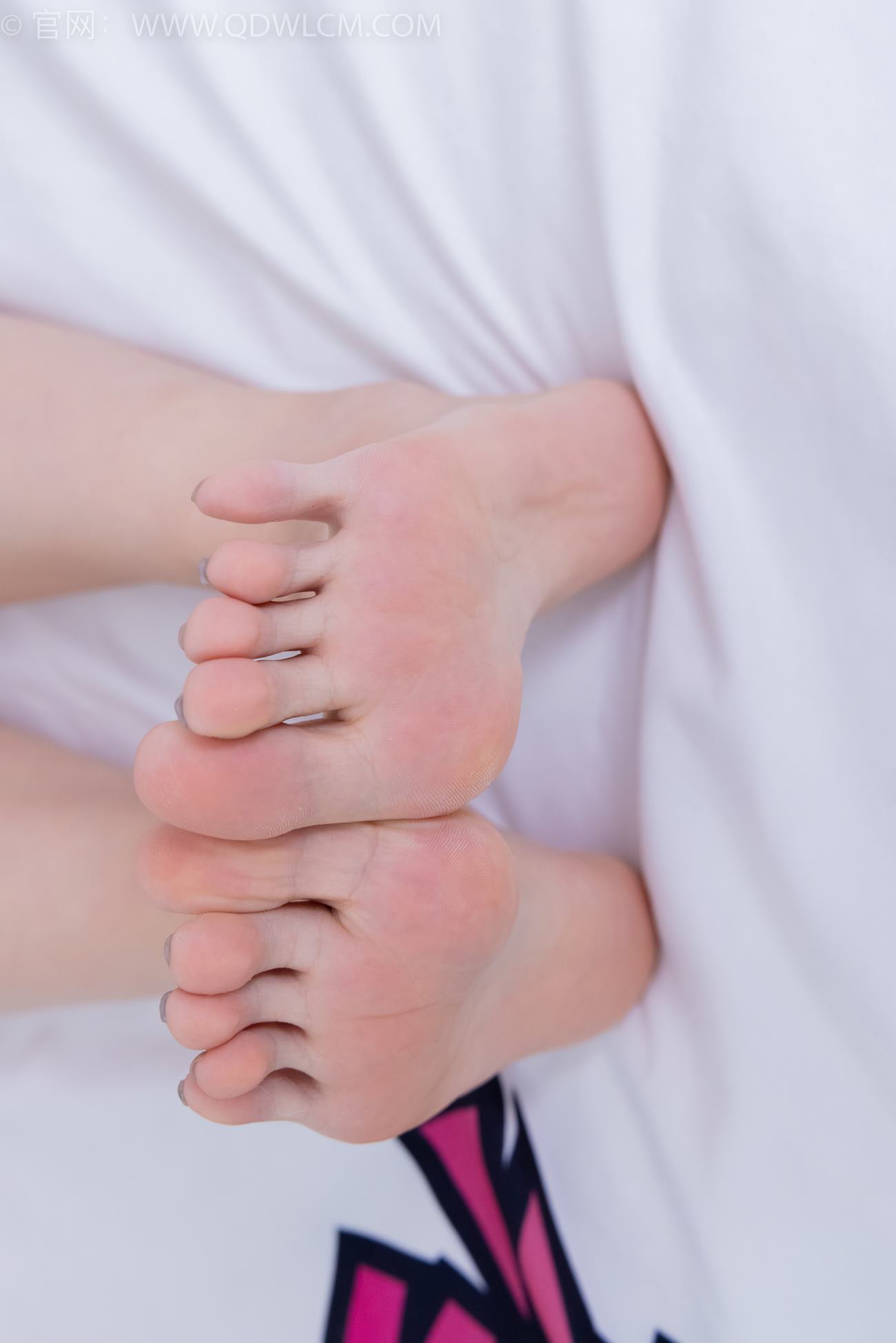 图片[87]-物恋传媒 NO.2131 露露-晨曦露水[124P] – 速更版-美库