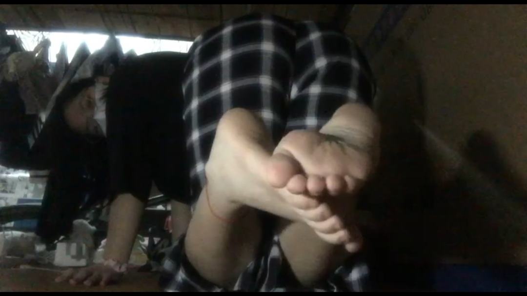 图片[46]-脚模面试脸足同框套路系列-054-素人2[59P] – 速更版-美库