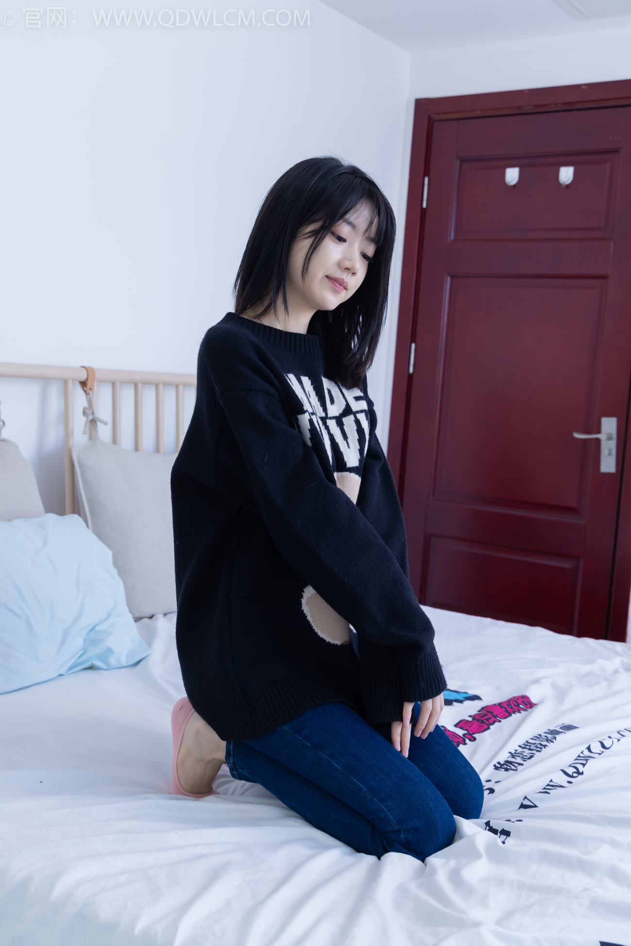 图片[141]-物恋传媒 NO.2135 欢欢-去流浪（盲盒2）[170P] – 速更版-美库