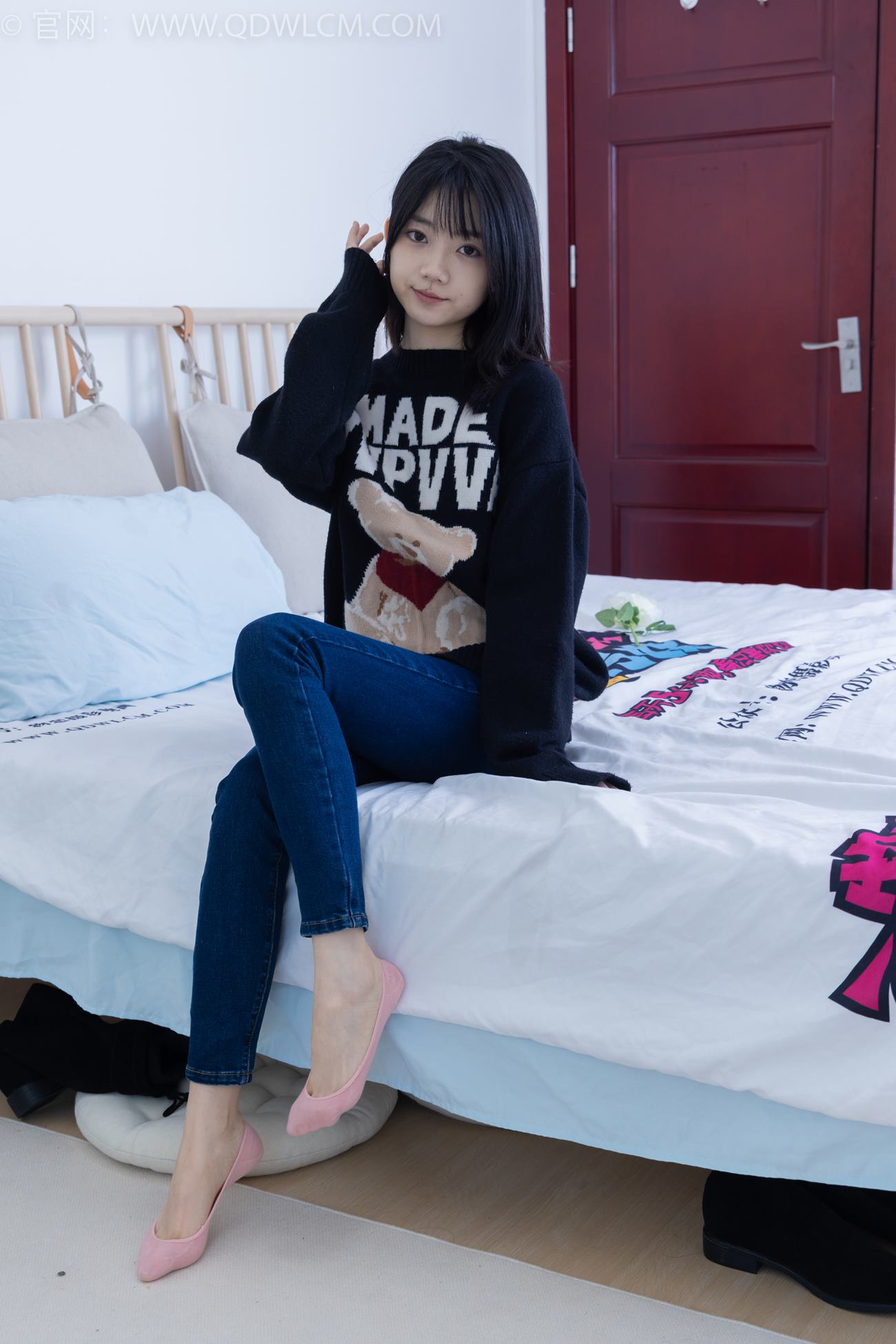 图片[151]-物恋传媒 NO.2135 欢欢-去流浪（盲盒2）[170P] – 速更版-美库