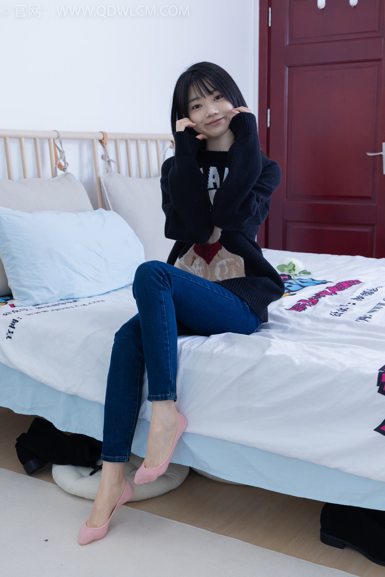 图片[154]-物恋传媒 NO.2135 欢欢-去流浪（盲盒2）[170P] – 速更版-美库