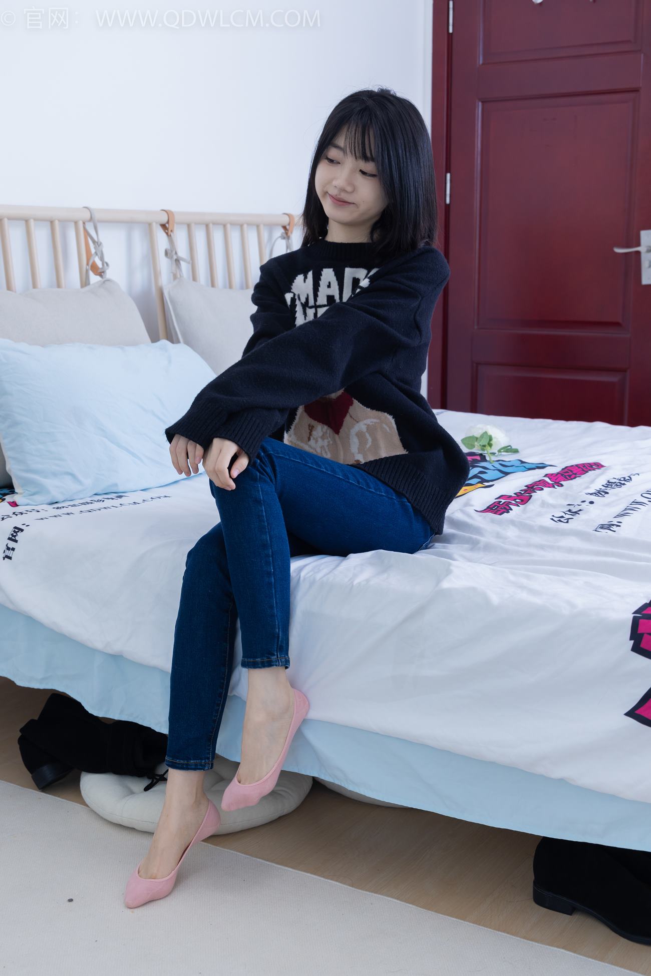 图片[155]-物恋传媒 NO.2135 欢欢-去流浪（盲盒2）[170P] – 速更版-美库