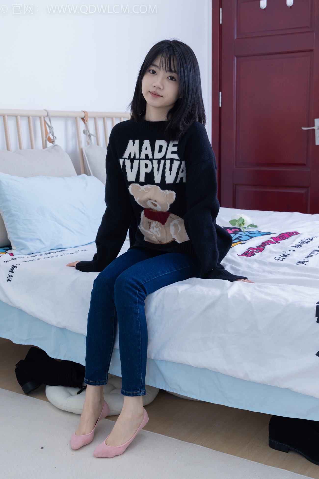 图片[157]-物恋传媒 NO.2135 欢欢-去流浪（盲盒2）[170P] – 速更版-美库