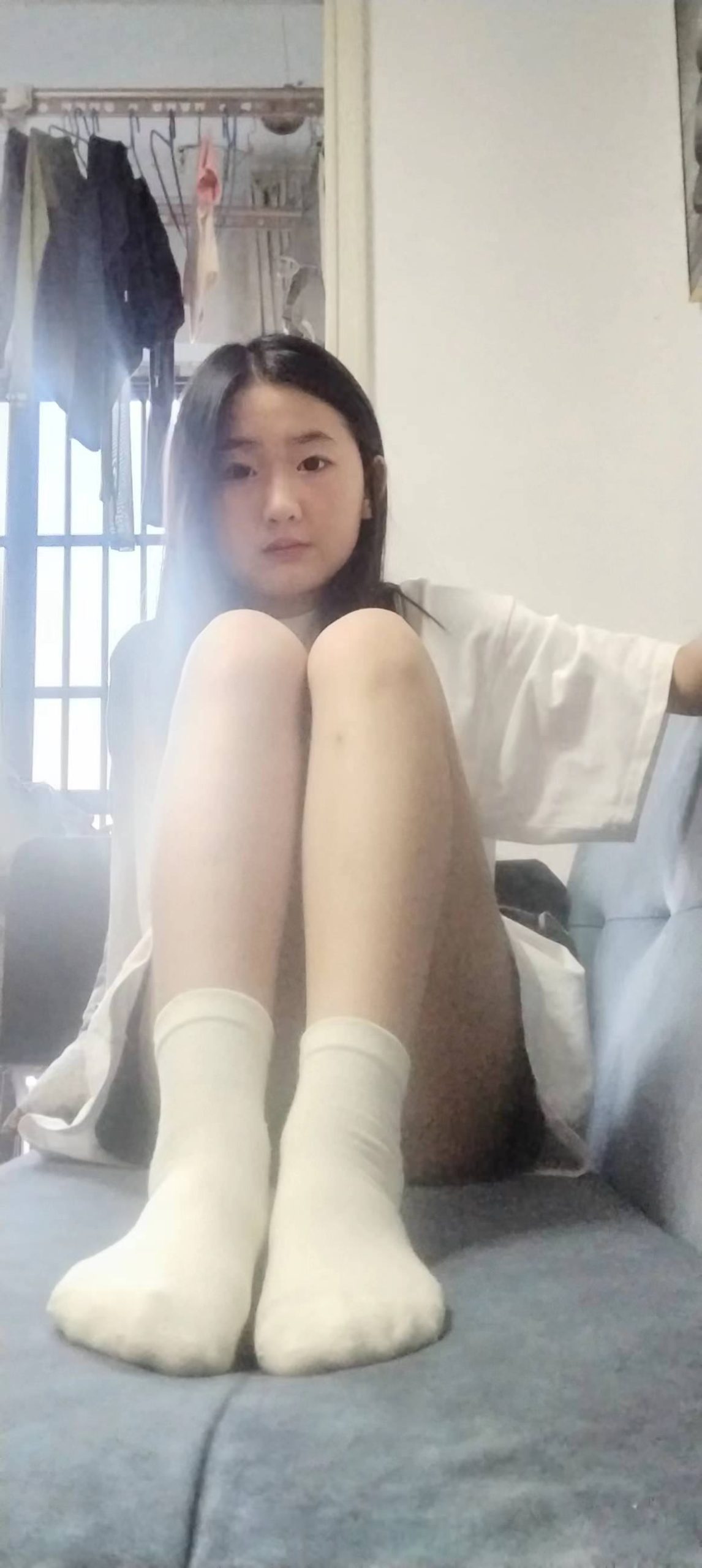 图片[14]-脚模面试脸足同框套路系列-060-素人8（两个妹字）[25P] – 速更版-美库