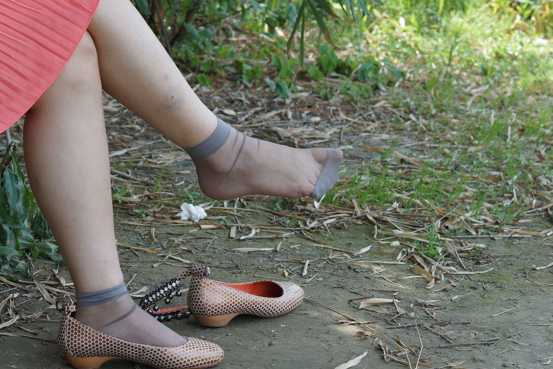 图片[17]-自由摄影 No.326 静静 水晶灰丝挑鞋 [65P] – 速更版-美库