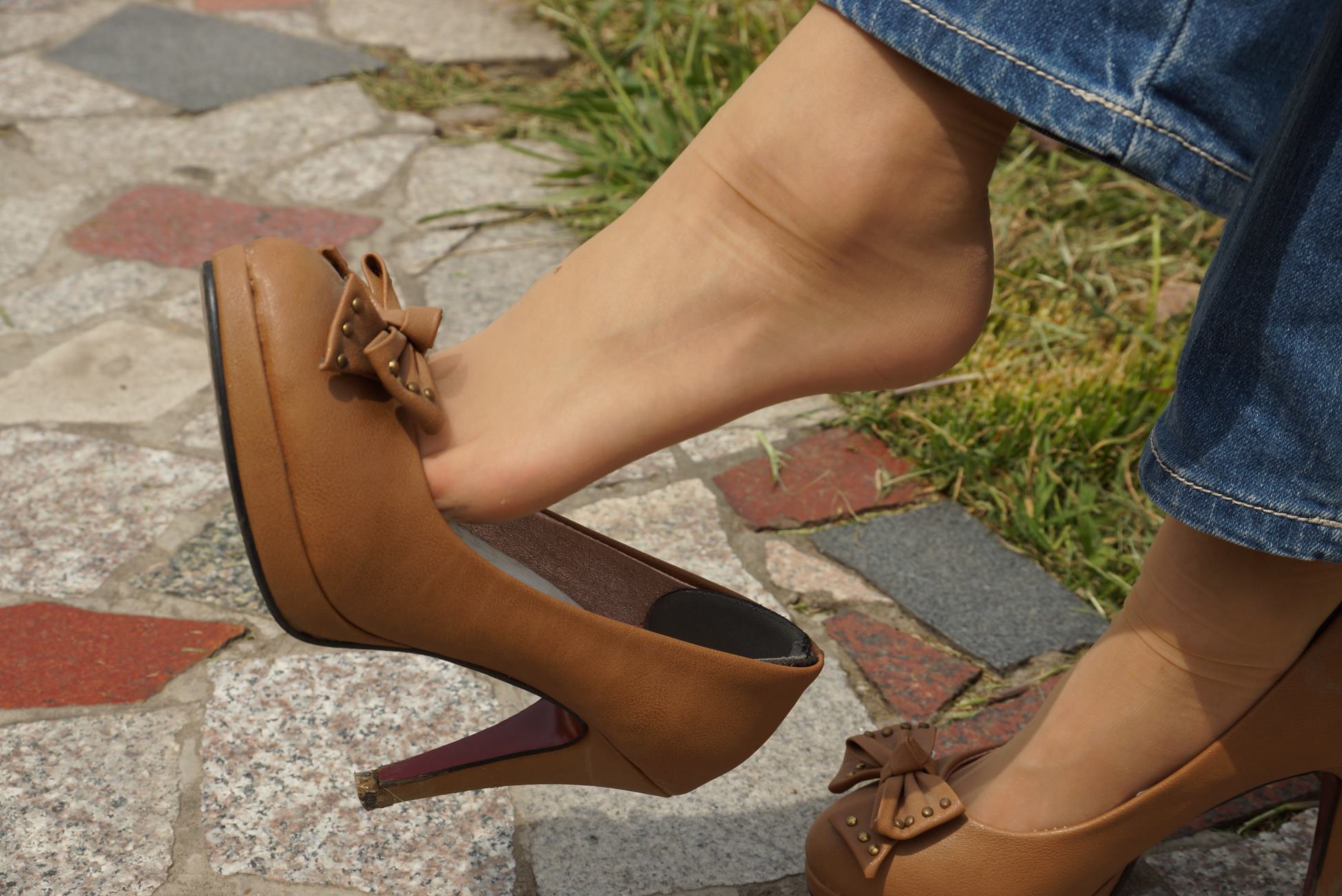 图片[20]-自由摄影 No.330 茜茜 肉丝挑鞋 [58P] – 速更版-美库