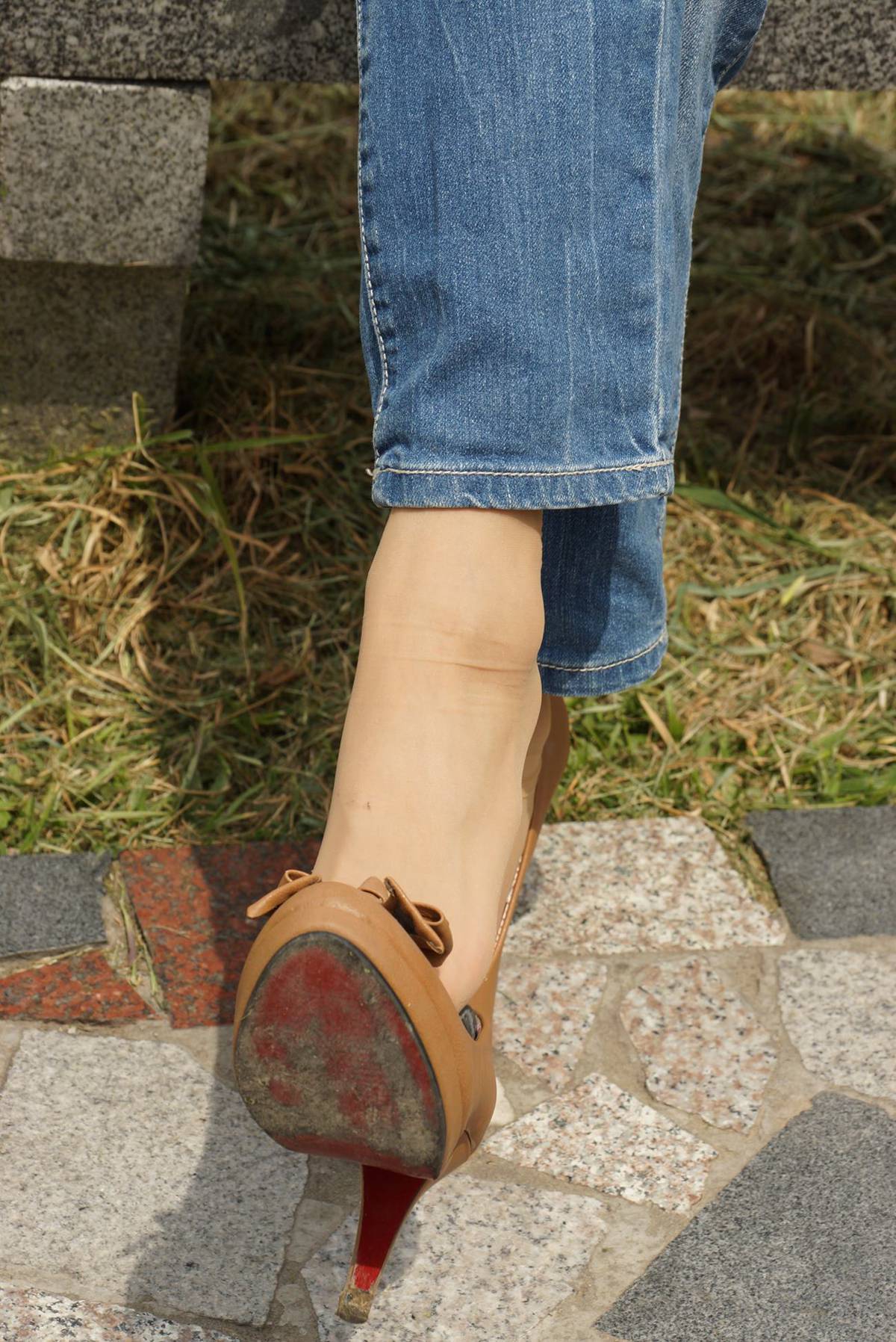 图片[22]-自由摄影 No.330 茜茜 肉丝挑鞋 [58P] – 速更版-美库