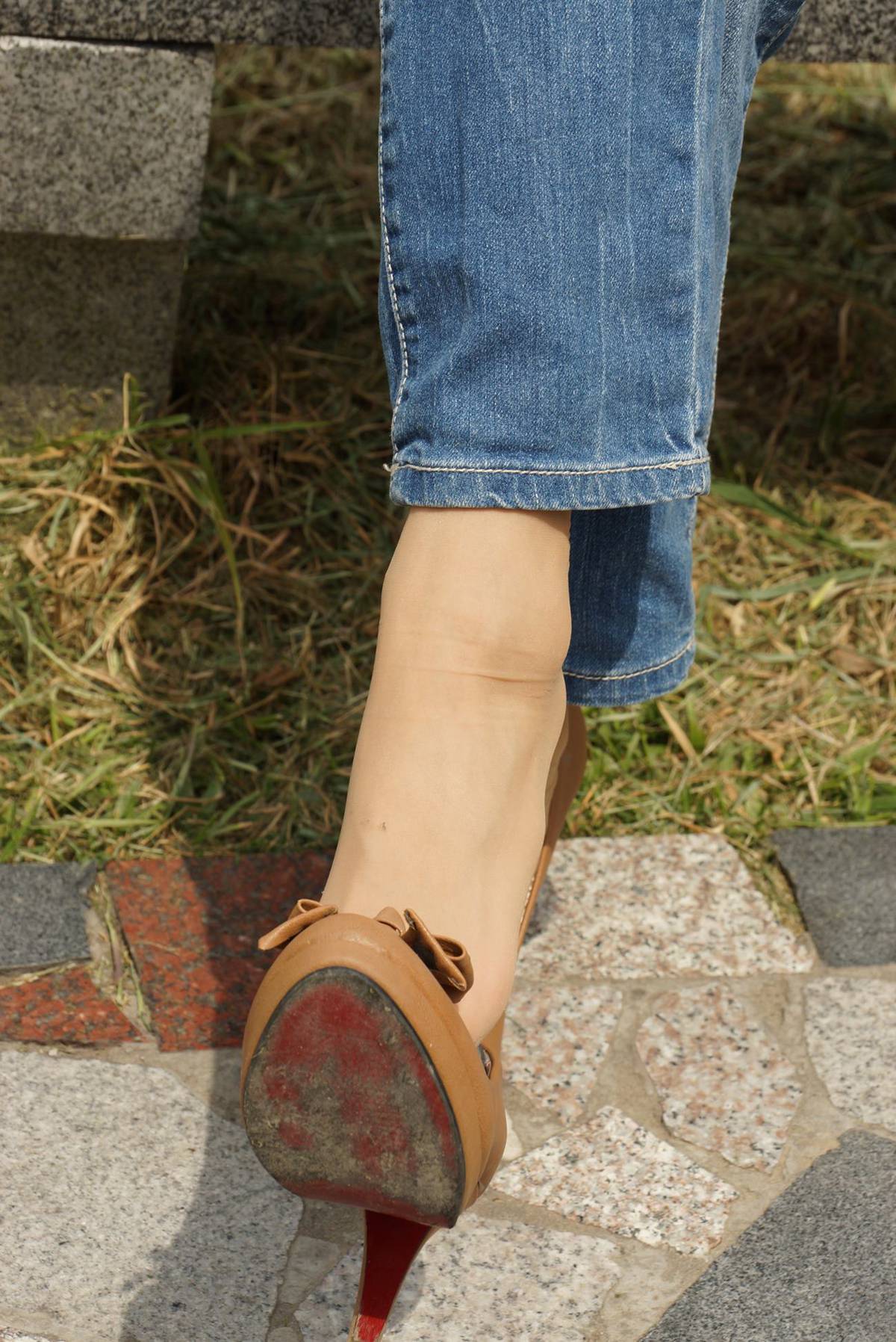 图片[23]-自由摄影 No.330 茜茜 肉丝挑鞋 [58P] – 速更版-美库