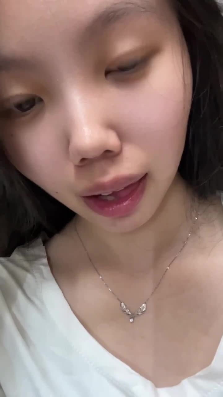 图片[16]-脚模面试脸足同框套路系列-071-大学生宿舍拍脚[20P] – 速更版-美库