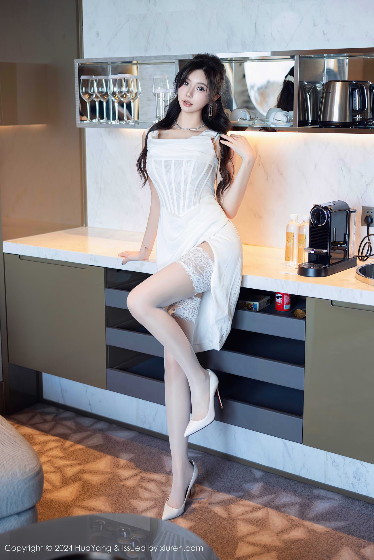 图片[11]-[HuaYang花漾show]2024.10.12 VOL.612 绮里嘉ula[18+1P] – 速更版-美库